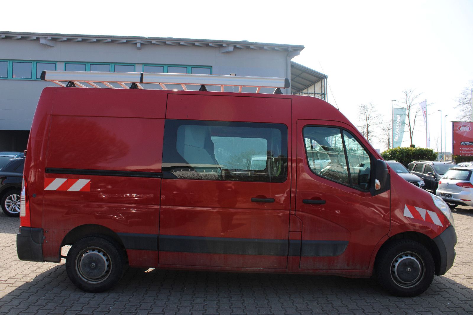 Fahrzeugabbildung Opel Movano 3500 7.Sitzer Klima