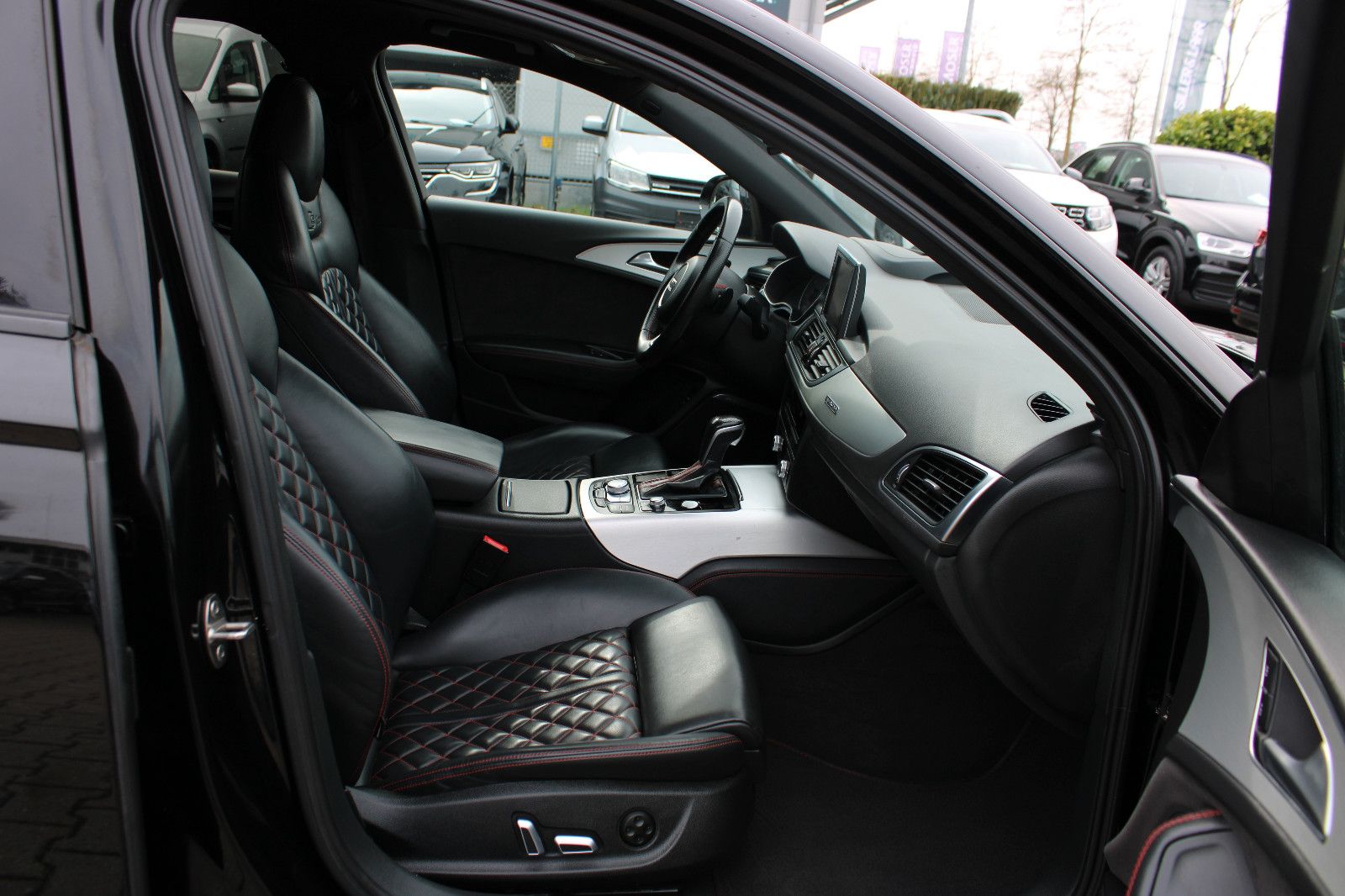 Fahrzeugabbildung Audi A6 3.0 TDI competition quattro Avant 360!,HeadUp