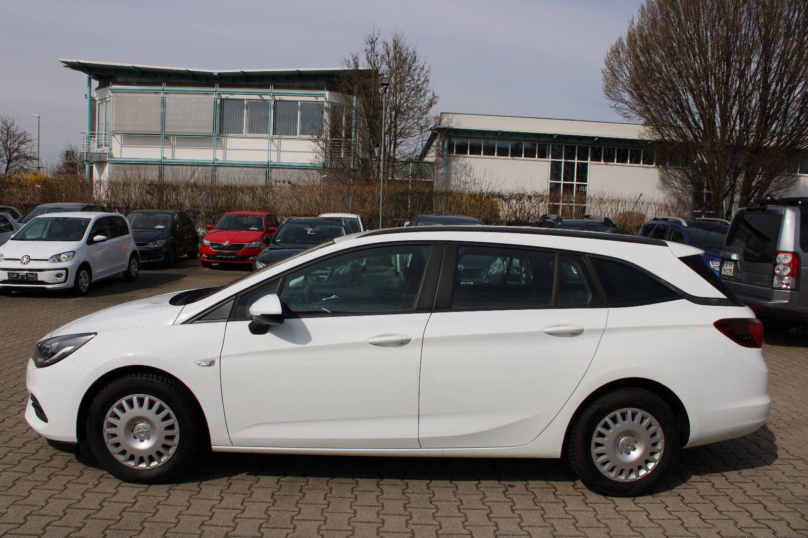 Fahrzeugabbildung Opel Astra ST 1.5 Diesel Navi,Apple/Android,SHZ,LHZ