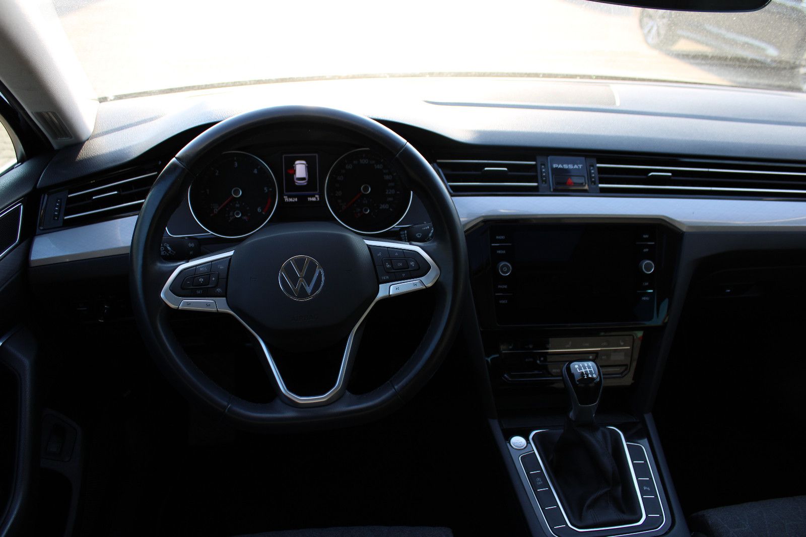 Fahrzeugabbildung Volkswagen Passat Variant 2.0 TDI Navi,PDC,Kamera,AHK.