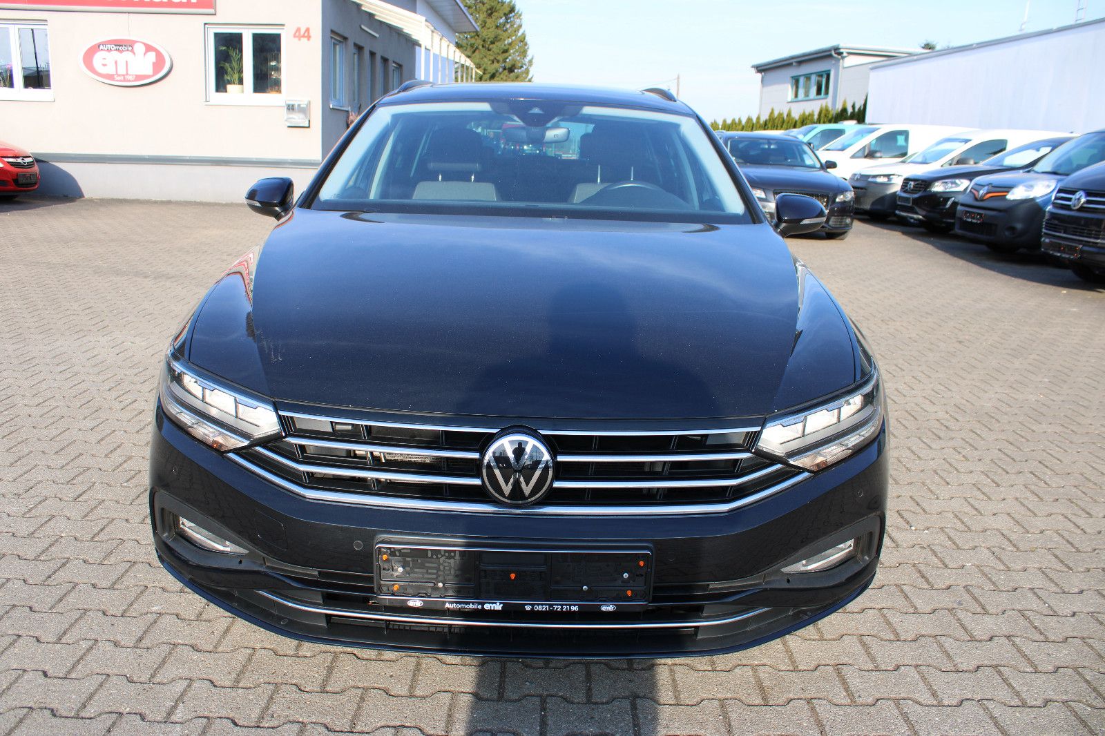 Fahrzeugabbildung Volkswagen Passat Variant 2.0 TDI Navi,PDC,Kamera,AHK.