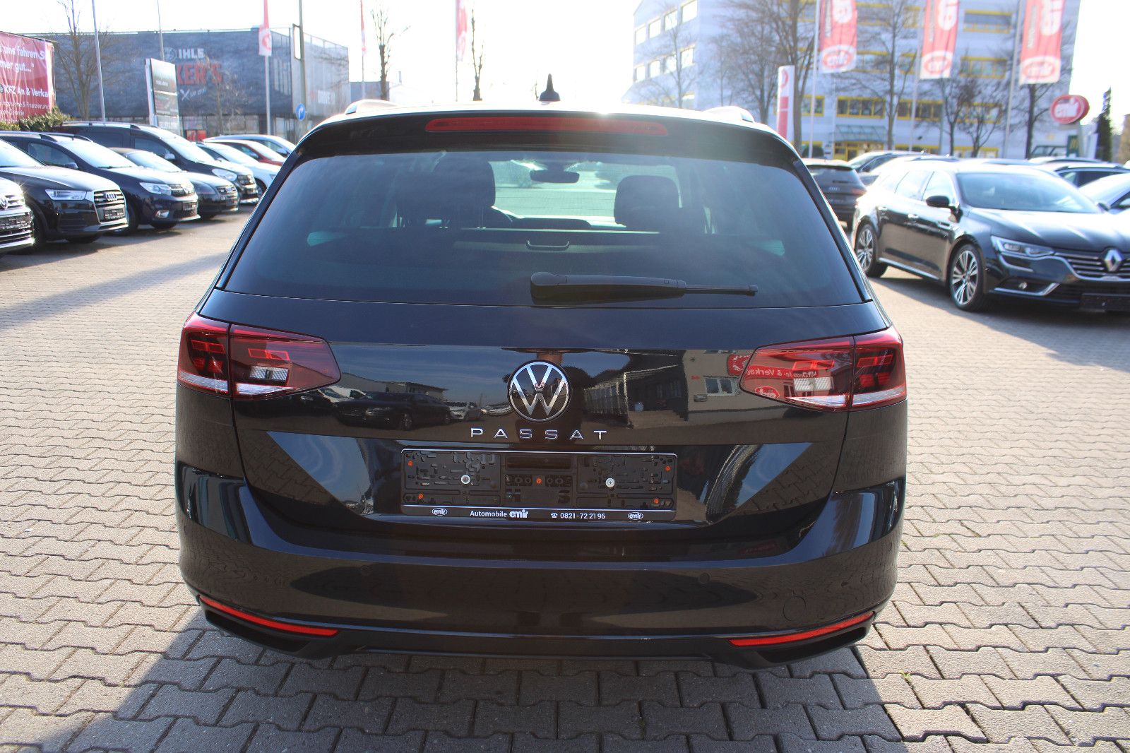 Fahrzeugabbildung Volkswagen Passat Variant 2.0 TDI Navi,PDC,Kamera,AHK.