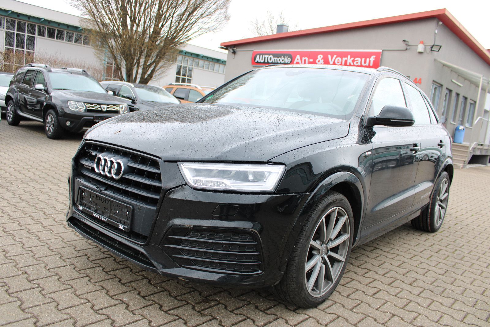 Fahrzeugabbildung Audi Q3 2.0 TDI S-Line qua. S tronic Navi,PDC,AHK,LED