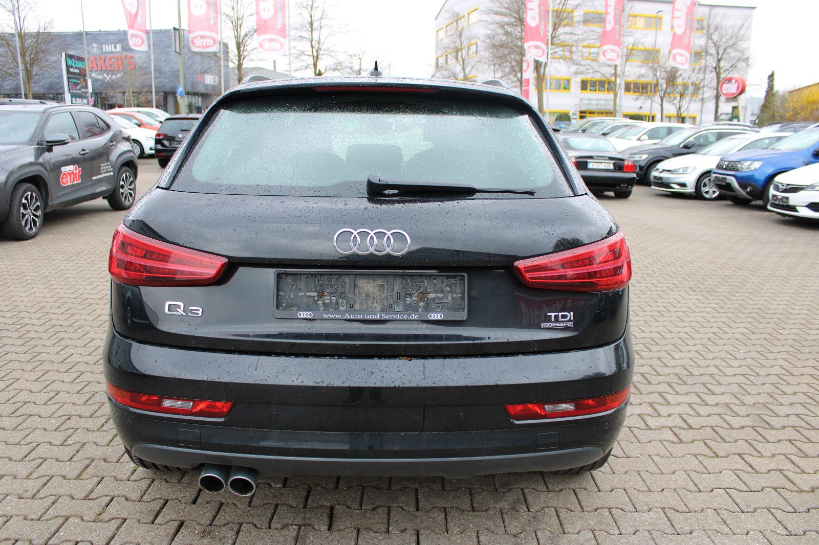 Fahrzeugabbildung Audi Q3 2.0 TDI S-Line qua. S tronic Navi,PDC,AHK,LED