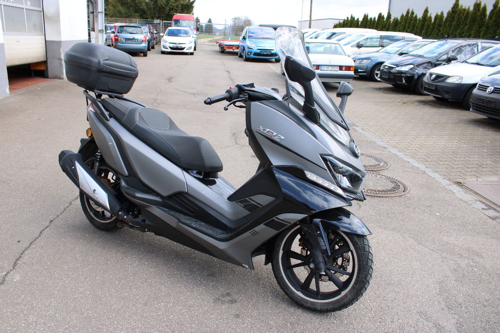 Fahrzeugabbildung Daelim XQ2 250 ABS Koffer