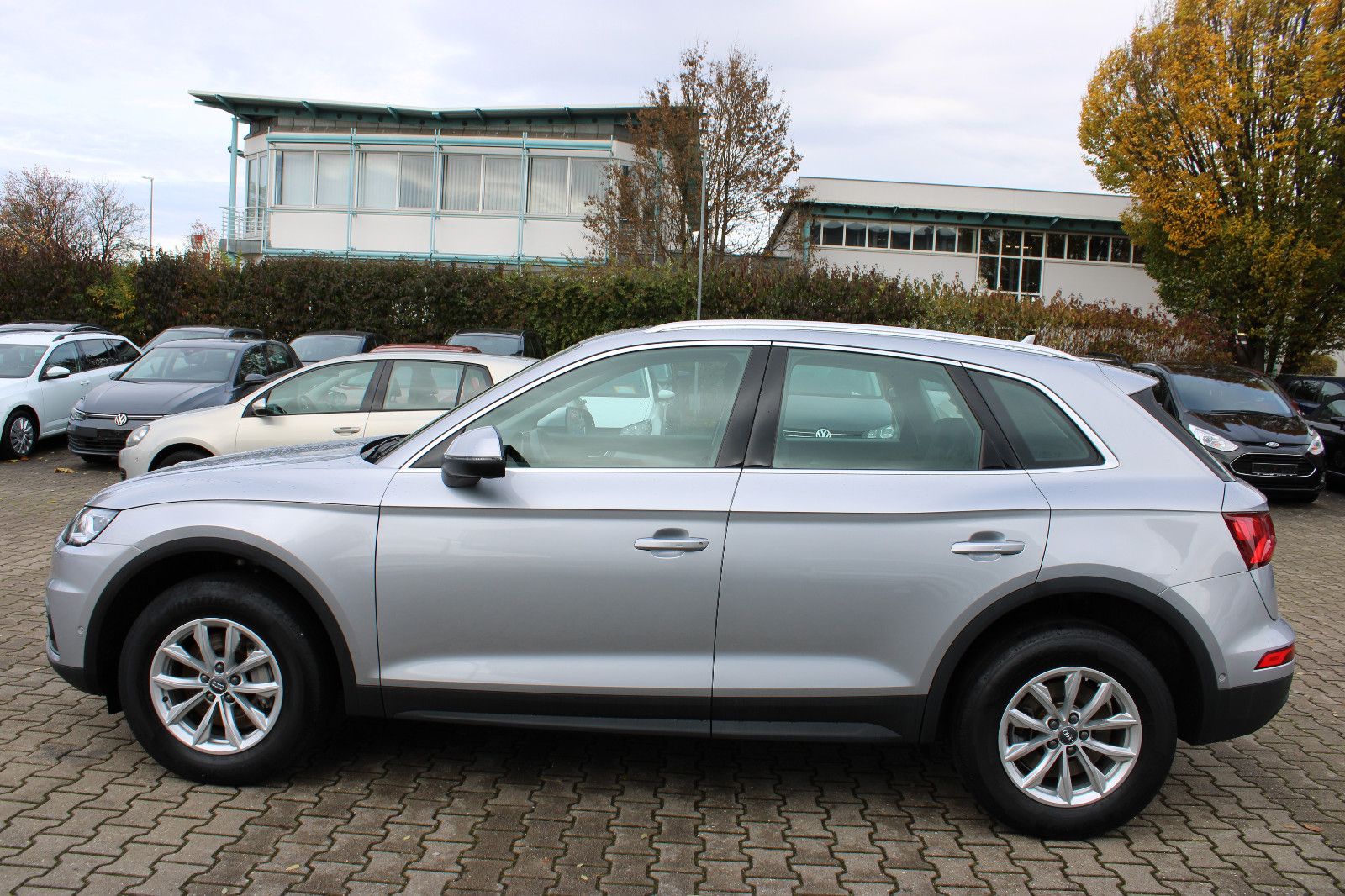 Fahrzeugabbildung Audi Q5 TDI S tronic quattro Navi,360Kamera,AHK,PDC