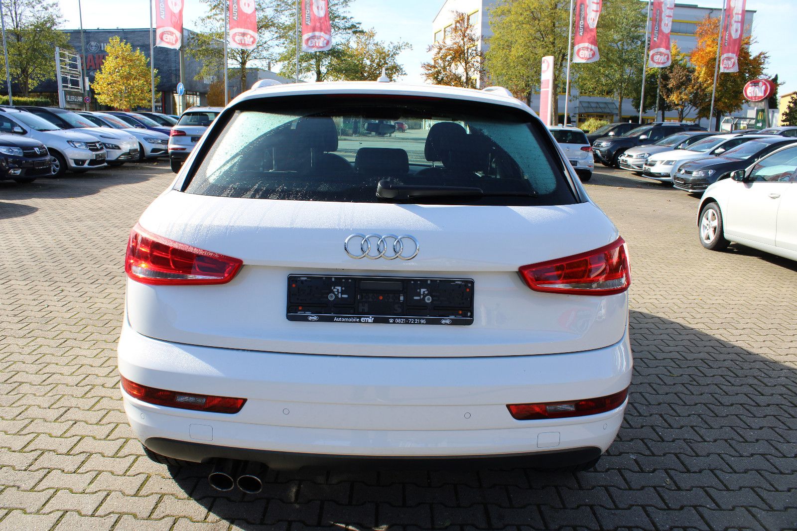 Fahrzeugabbildung Audi Q3 1.4 TFSI S tronic Navi,PDC,AHK,LED,Xenon