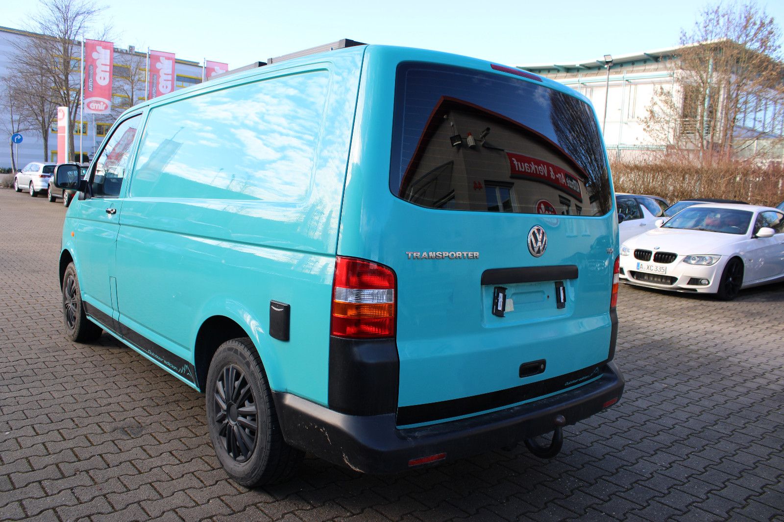 Fahrzeugabbildung Volkswagen T5 1.9TDI AHK,Solar,Waschbecken,Bett