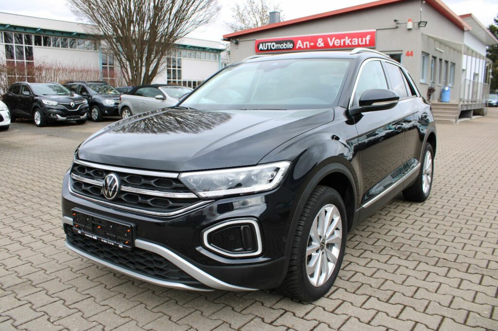Volkswagen T-Roc 1.5 TSI DSG Style PDC,ACC,LED,SHZ