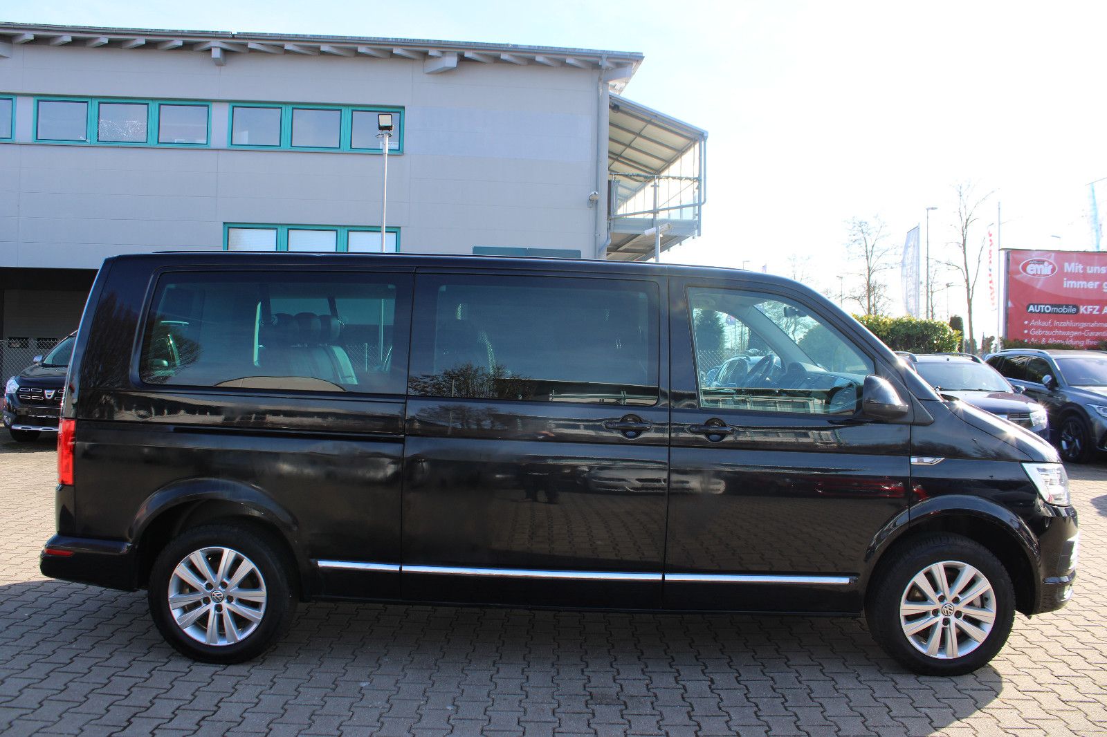 Fahrzeugabbildung Volkswagen T6 Caravelle 2.0TSI 4Motion DSG,Leder,Kamera8Sit