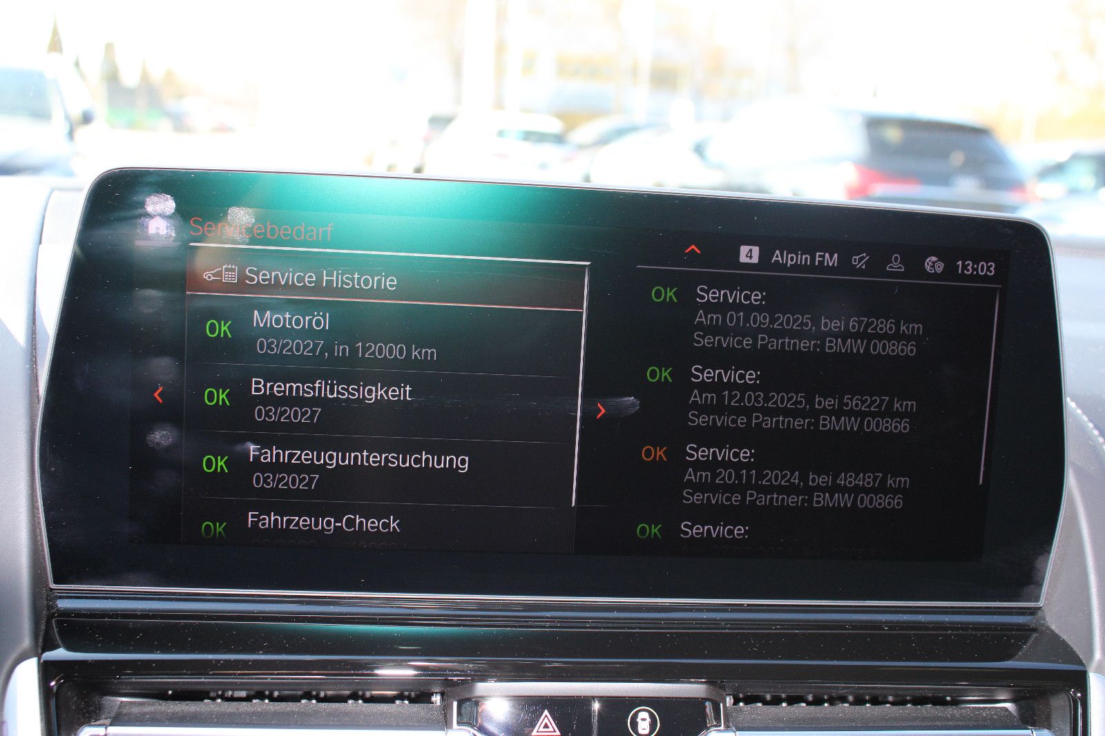 Fahrzeugabbildung BMW 840i xDrive Gran Coupé Carbon Paket Head-Up