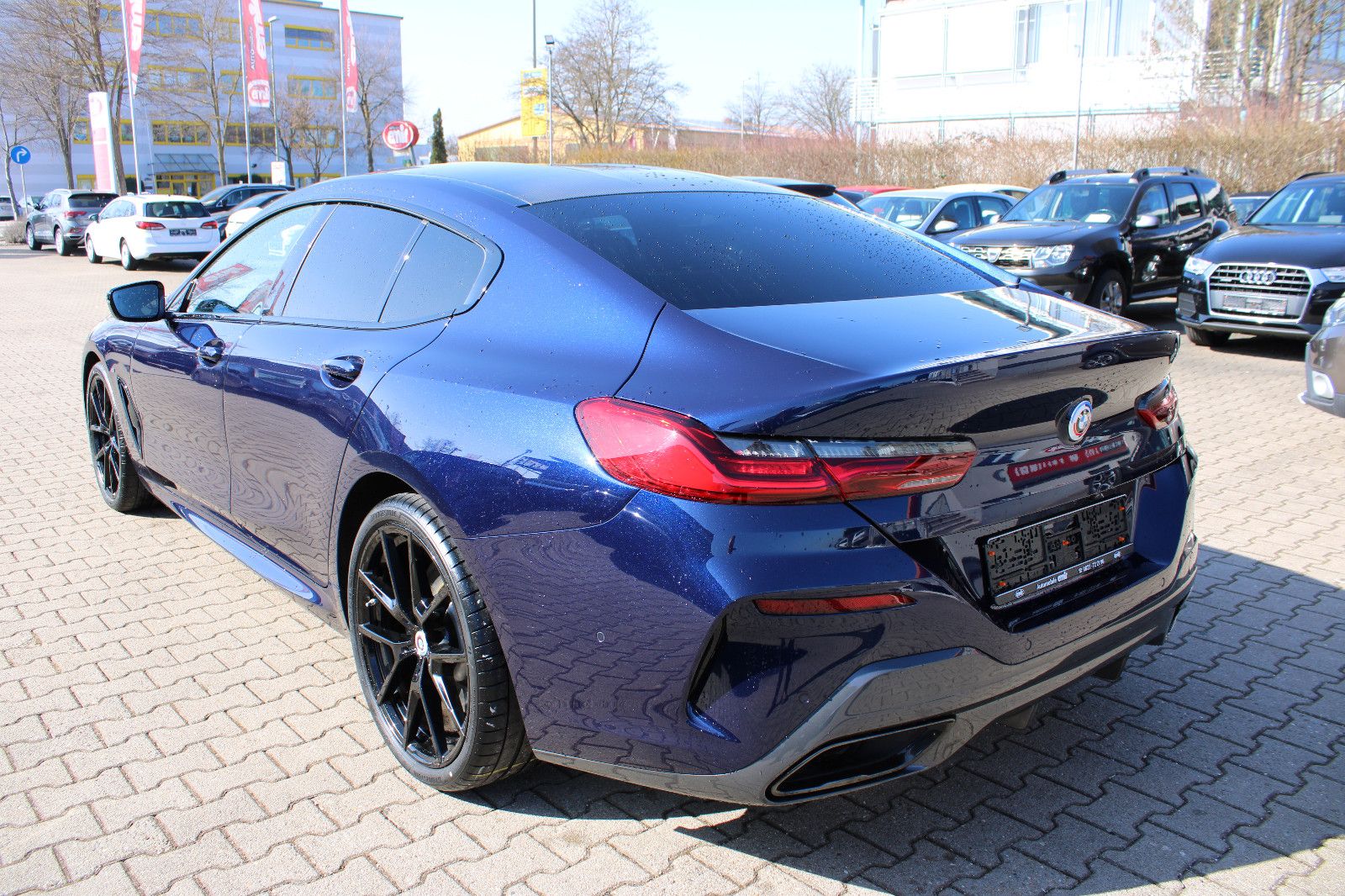 Fahrzeugabbildung BMW 840i xDrive Gran Coupé Carbon Paket Head-Up