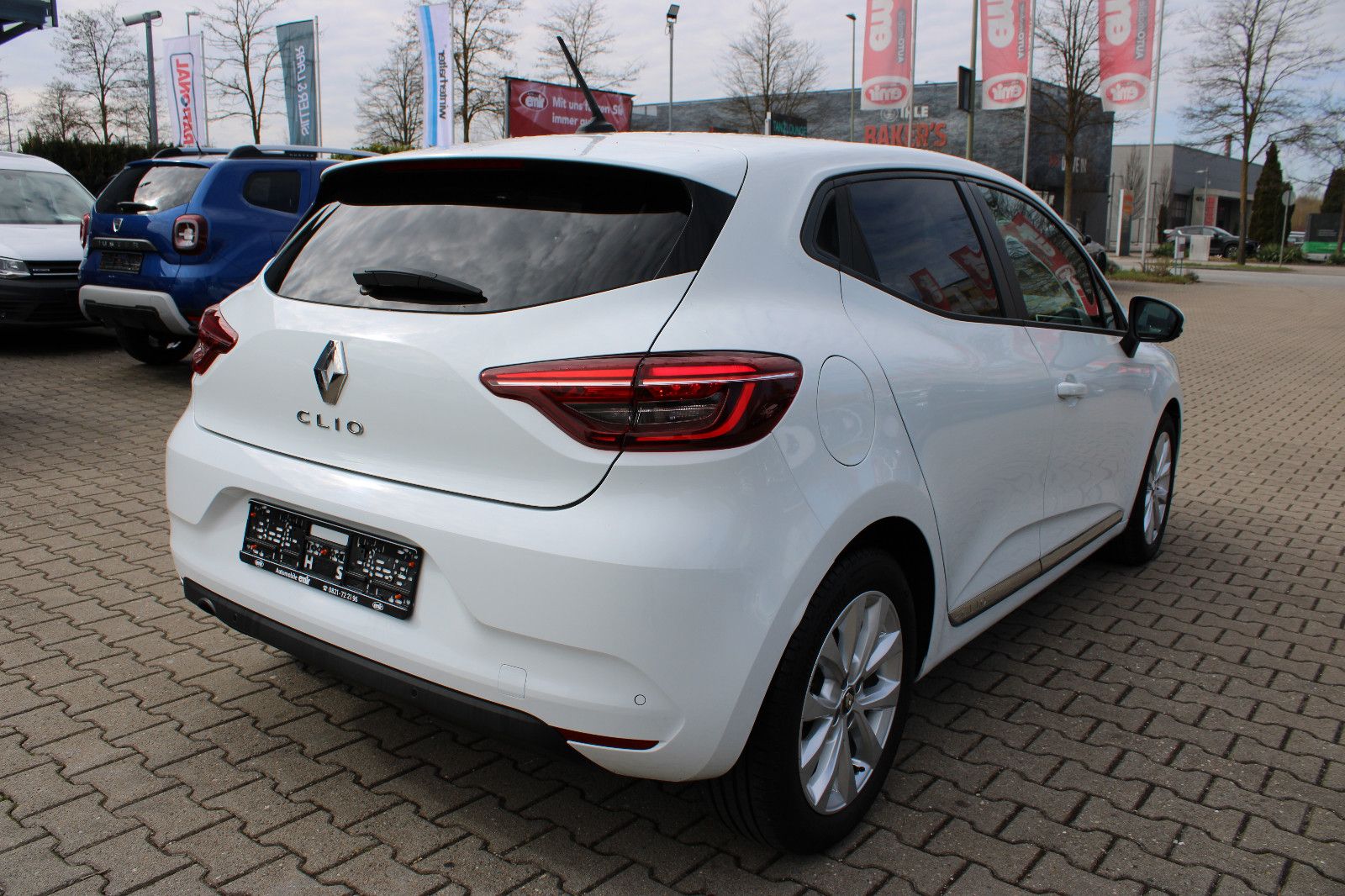 Fahrzeugabbildung Renault Clio TCe 90 Navi,PDC,SHZ,LED 1.Hand