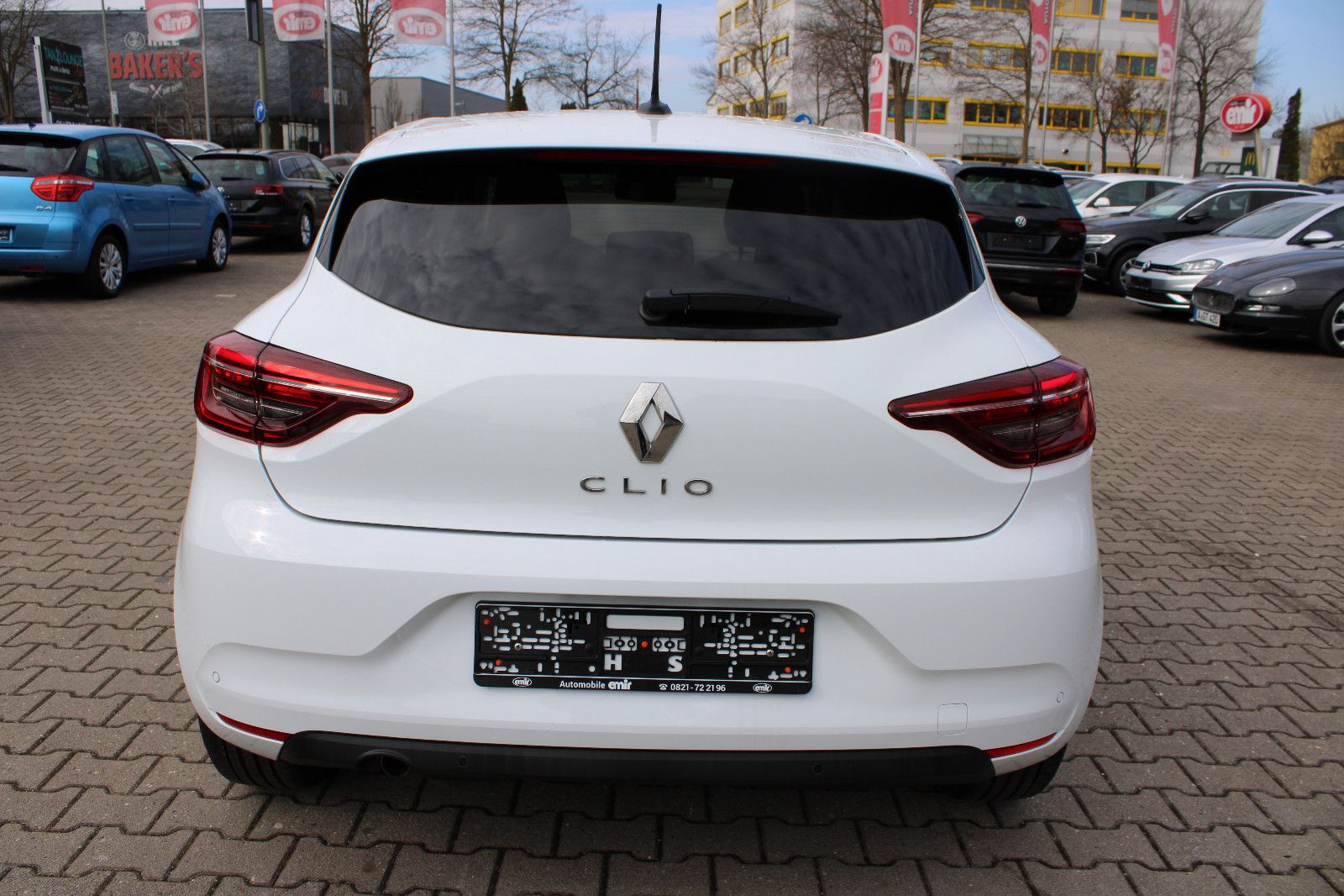 Fahrzeugabbildung Renault Clio TCe 90 Navi,PDC,SHZ,LED 1.Hand