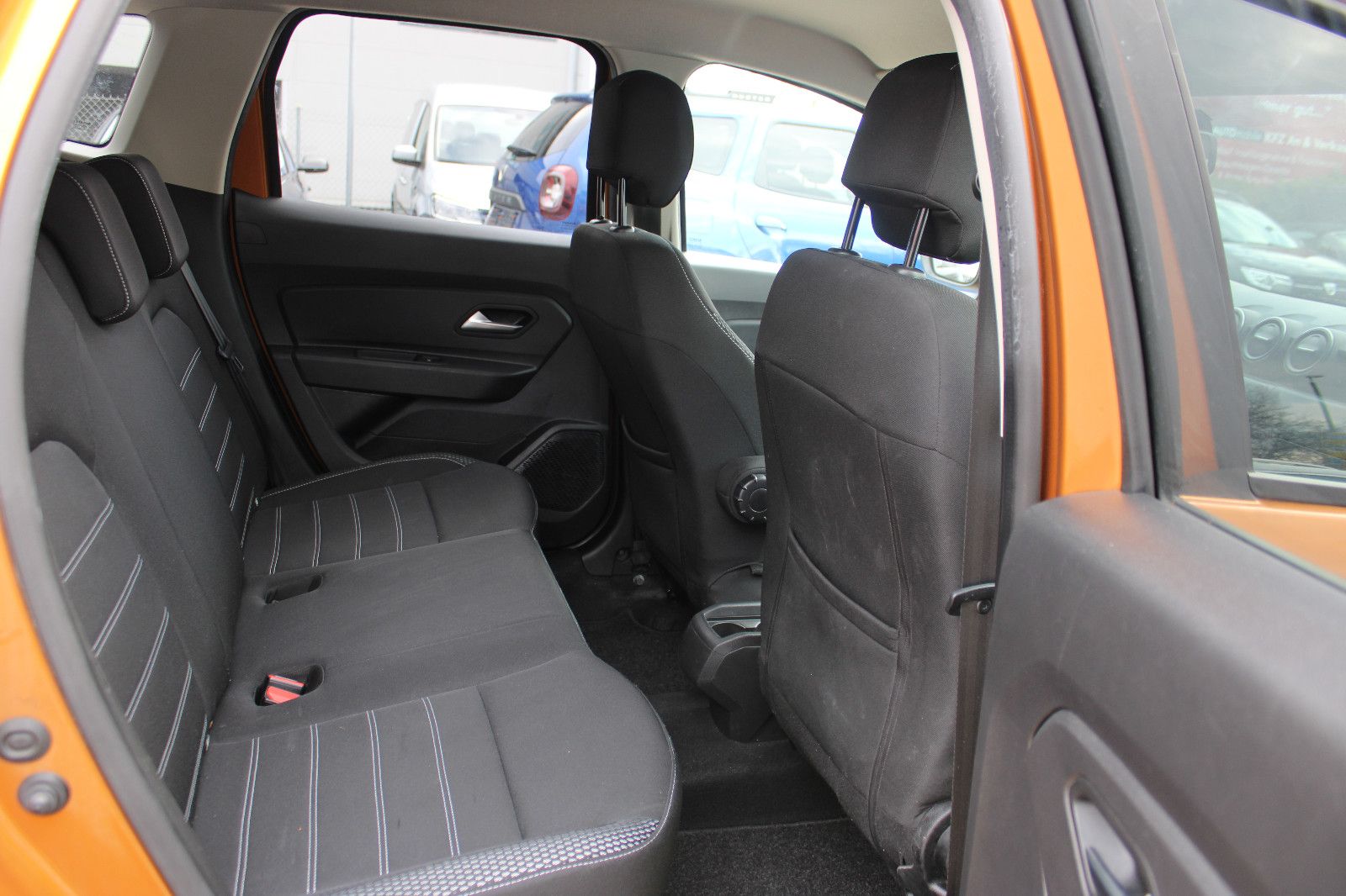 Fahrzeugabbildung Dacia Duster Blue dCi 115 2WD Klima,PDC,Kamera,AHK