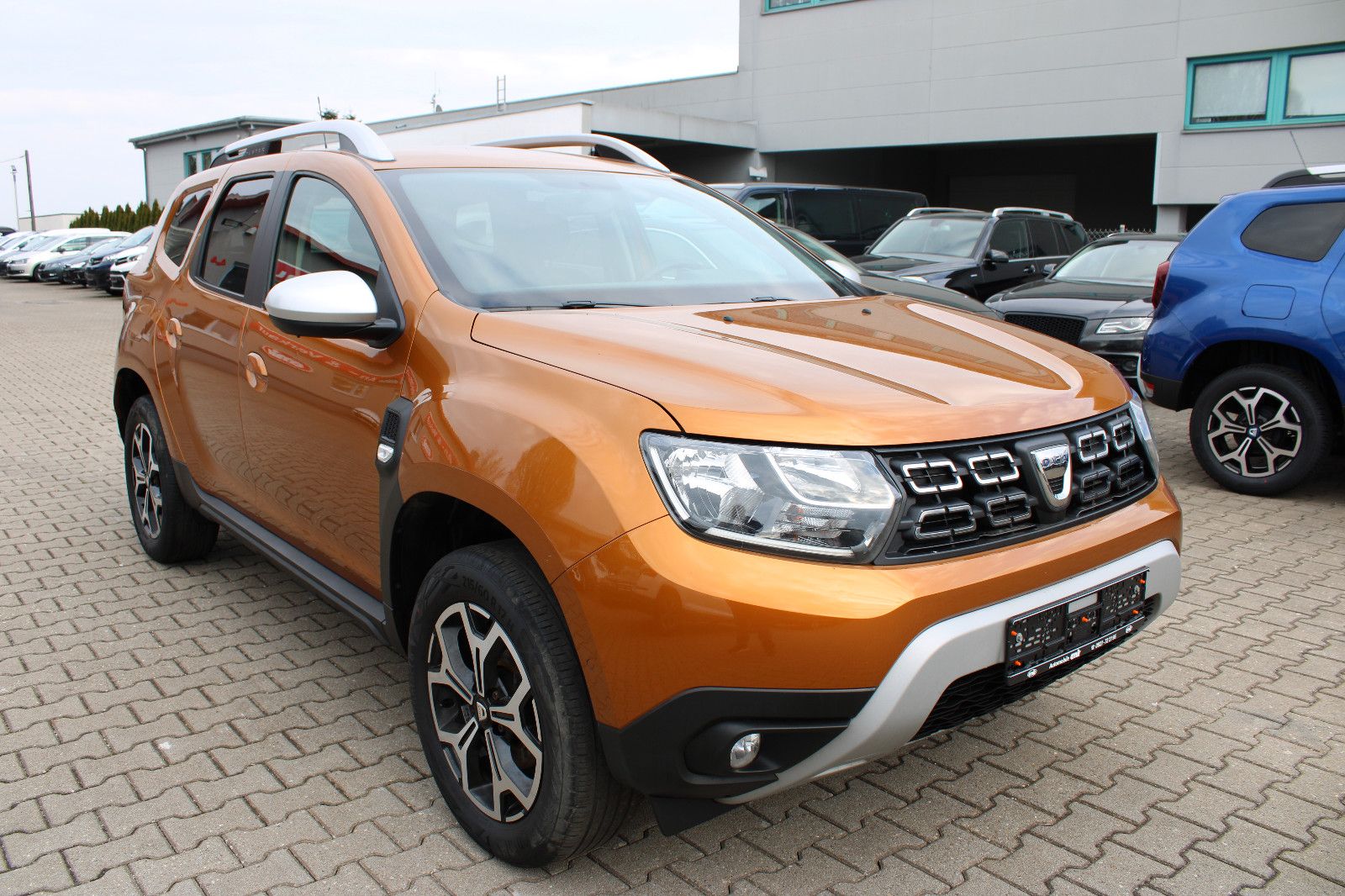 Fahrzeugabbildung Dacia Duster Blue dCi 115 2WD Klima,PDC,Kamera,AHK