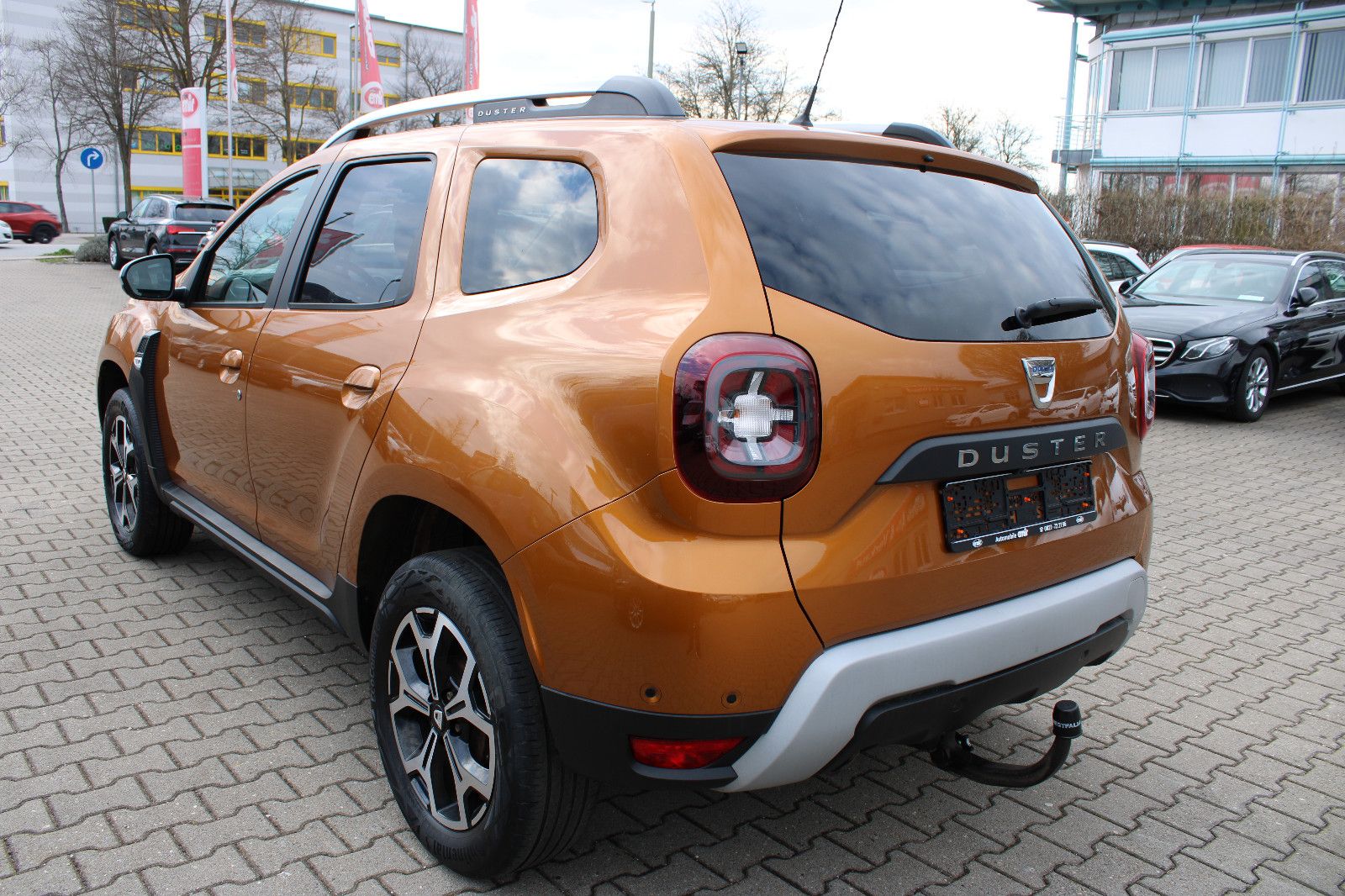Fahrzeugabbildung Dacia Duster Blue dCi 115 2WD Klima,PDC,Kamera,AHK