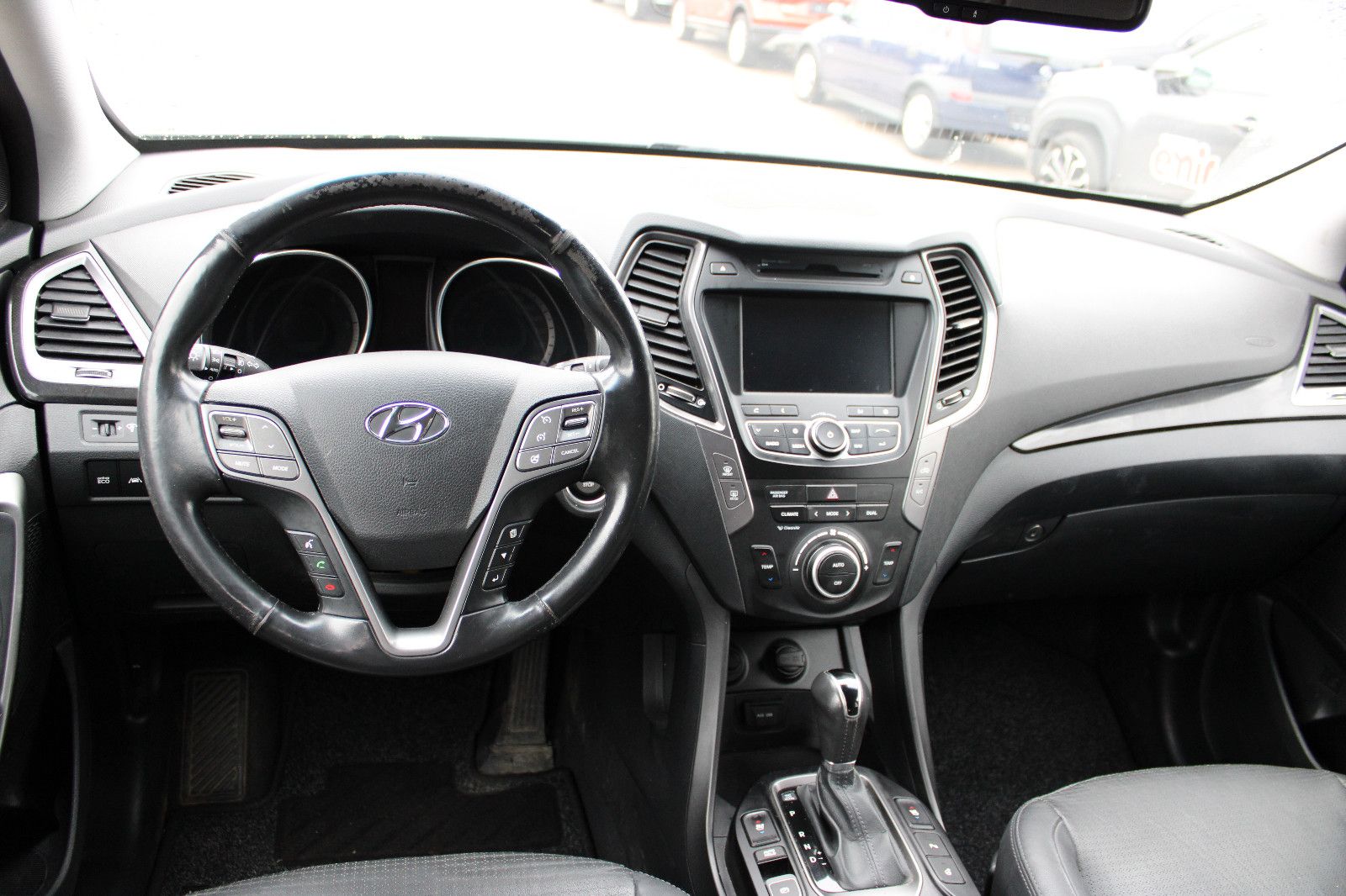 Fahrzeugabbildung Hyundai SANTA FE 2.2 CRDi Premium 4WD Automatik