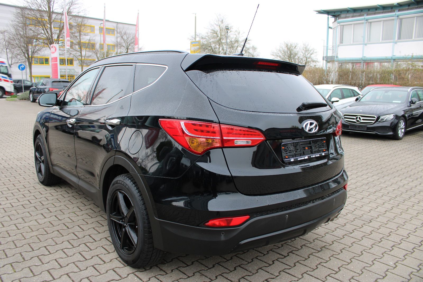 Fahrzeugabbildung Hyundai SANTA FE 2.2 CRDi Premium 4WD Automatik