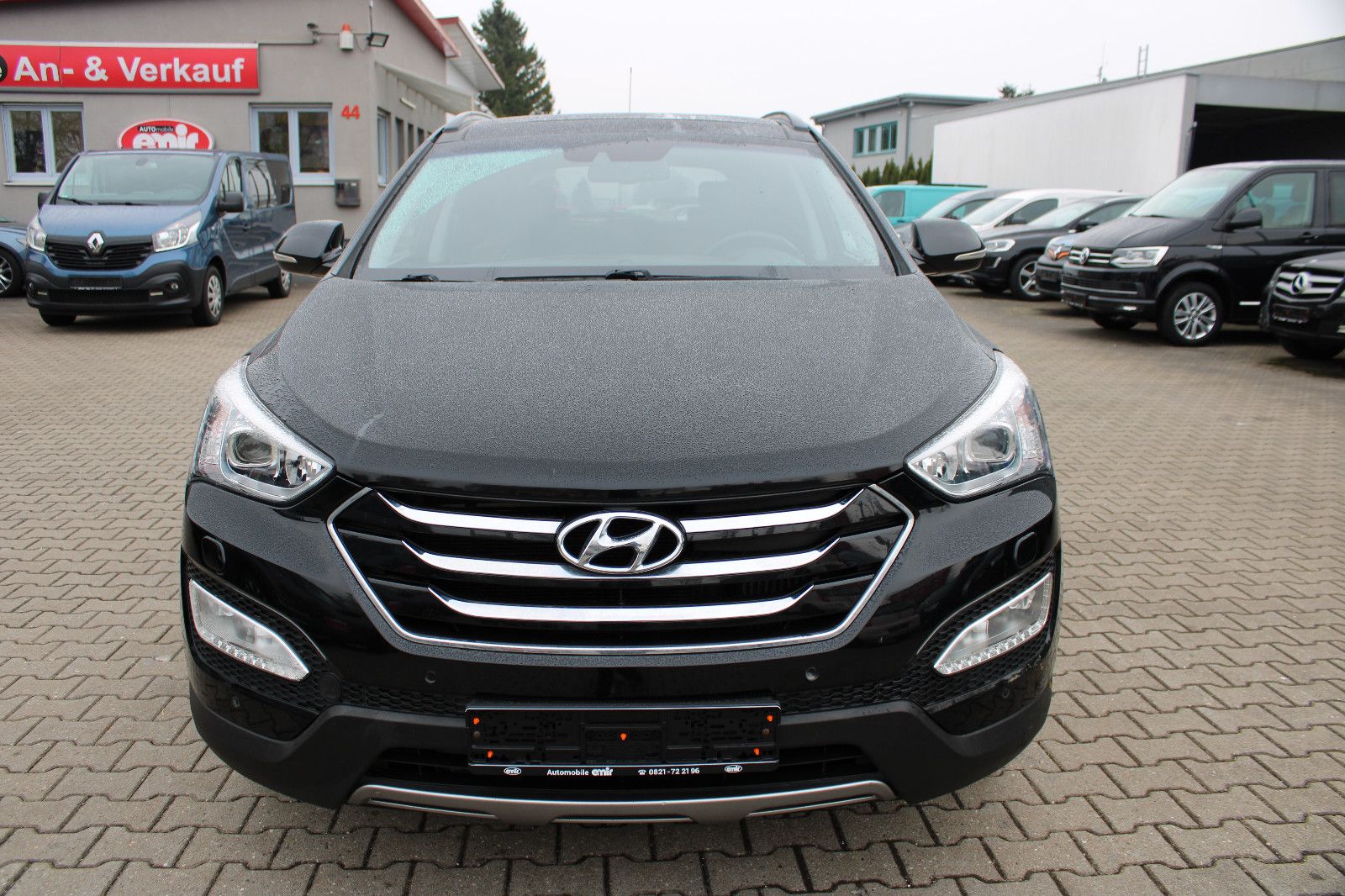 Fahrzeugabbildung Hyundai SANTA FE 2.2 CRDi Premium 4WD Automatik