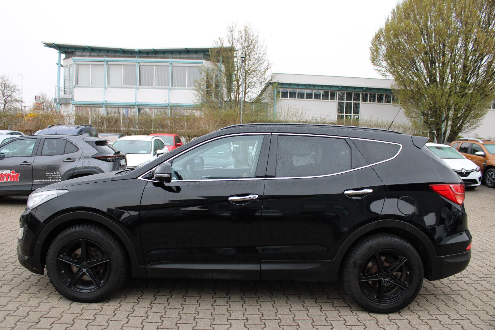 Fahrzeugabbildung Hyundai SANTA FE 2.2 CRDi Premium 4WD Automatik