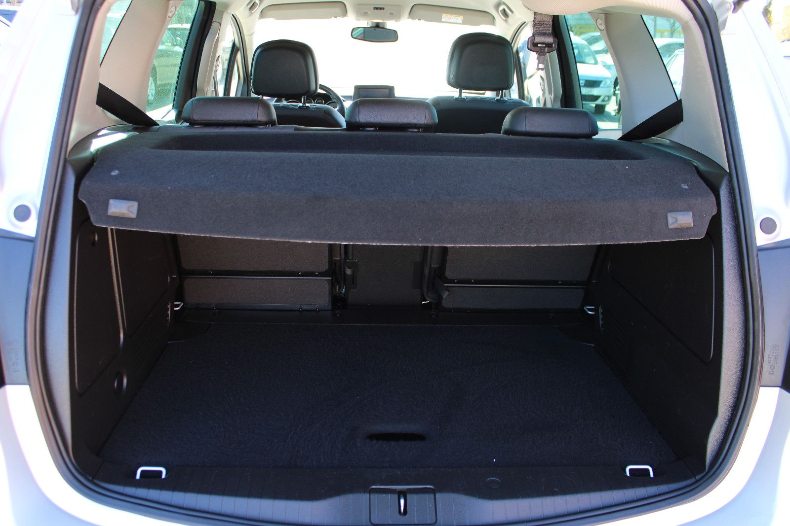 Fahrzeugabbildung Opel Meriva 1.4 INNOVATION Automatik