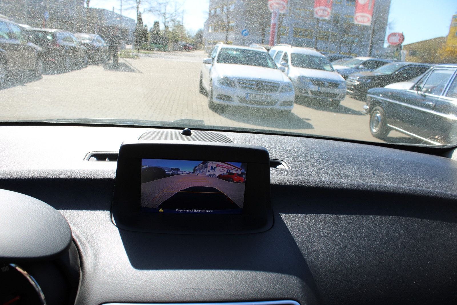 Fahrzeugabbildung Opel Meriva 1.4 INNOVATION Automatik