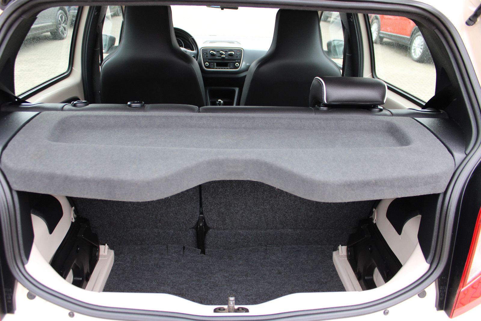 Fahrzeugabbildung SEAT Mii 1.0 by Mango Glam Klima,SHZ