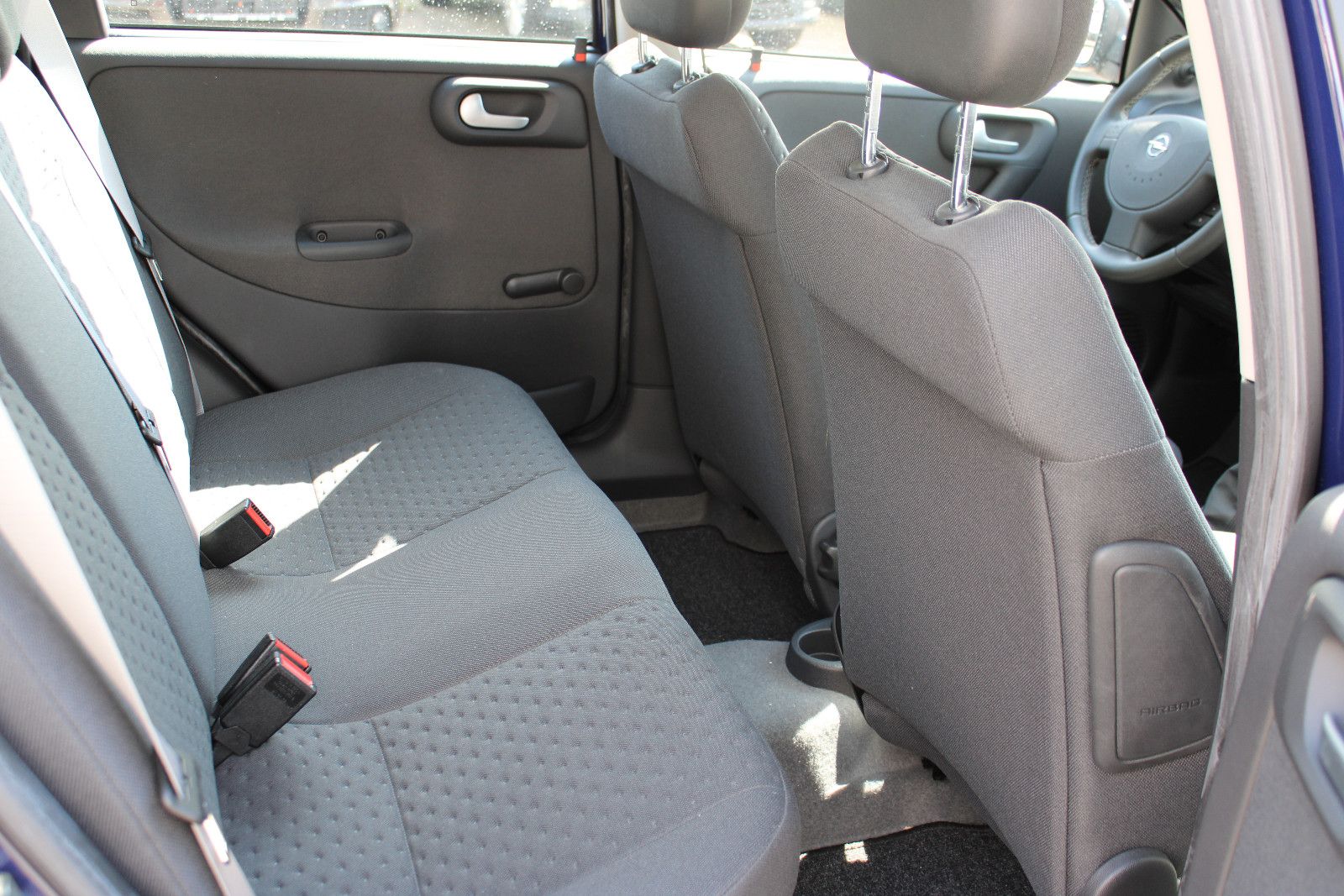 Fahrzeugabbildung Opel Corsa 1.2 16V Njoy Klima 1.Hand erst 19'000Km