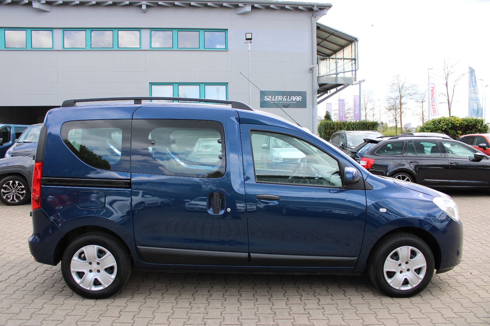 Fahrzeugabbildung Dacia Dokker 1.6 SCe 100