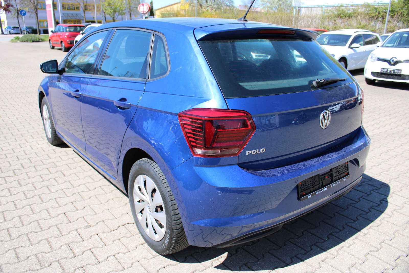 Fahrzeugabbildung Volkswagen Polo 1.0 TSI  DSG PDC,Kamera,LED,SHZ
