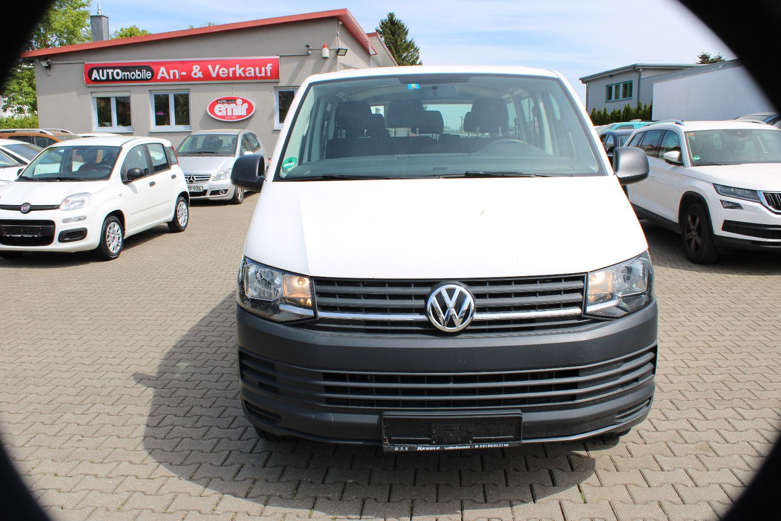 Fahrzeugabbildung Volkswagen T6 Transporter Kasten-Kombi Kombi