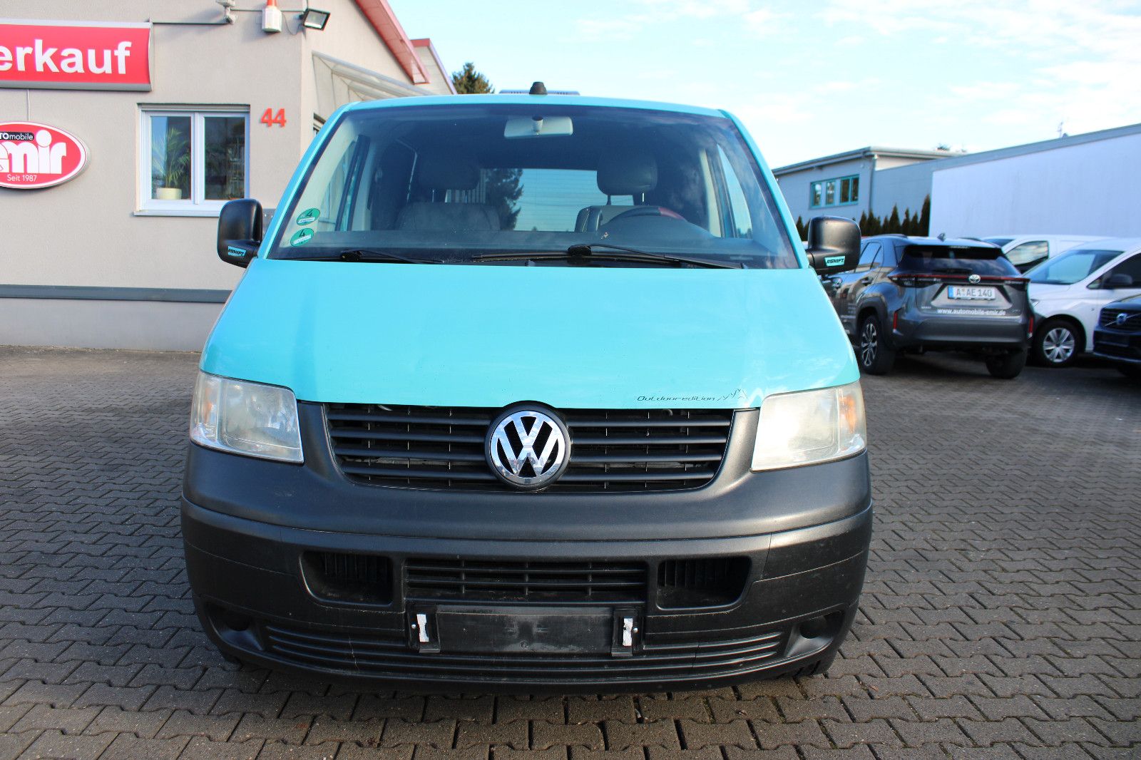 Fahrzeugabbildung Volkswagen T5 1.9TDI AHK,Bett,Waschbecken,Solar
