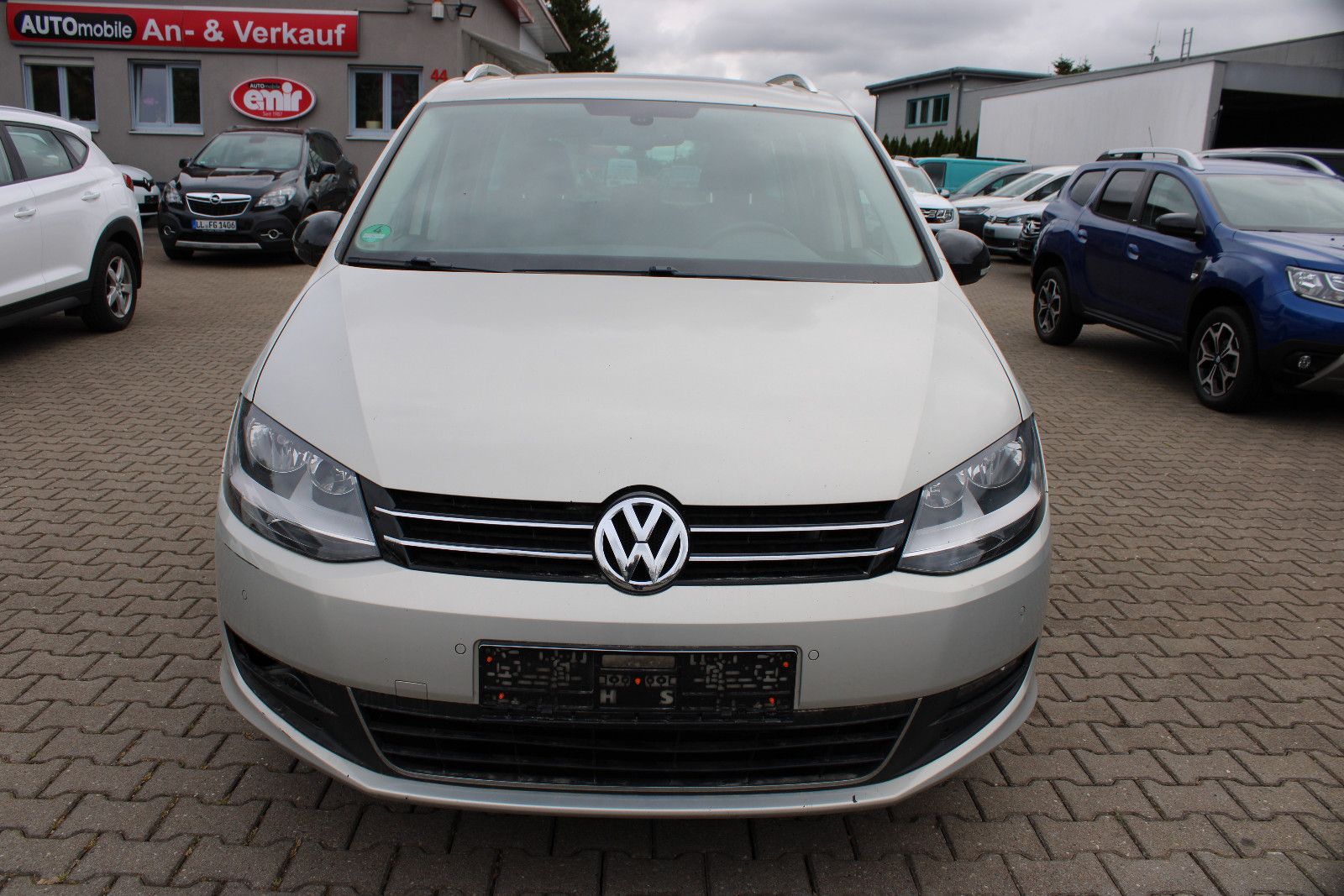 Fahrzeugabbildung Volkswagen Sharan 2.0 TDI  Style Navi,Kamera,AHK,SHZ