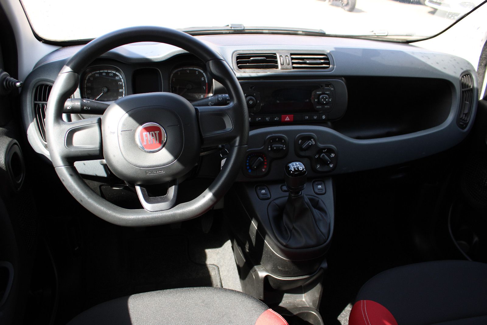 Fahrzeugabbildung Fiat Panda 1.2 Klima TÜV neu