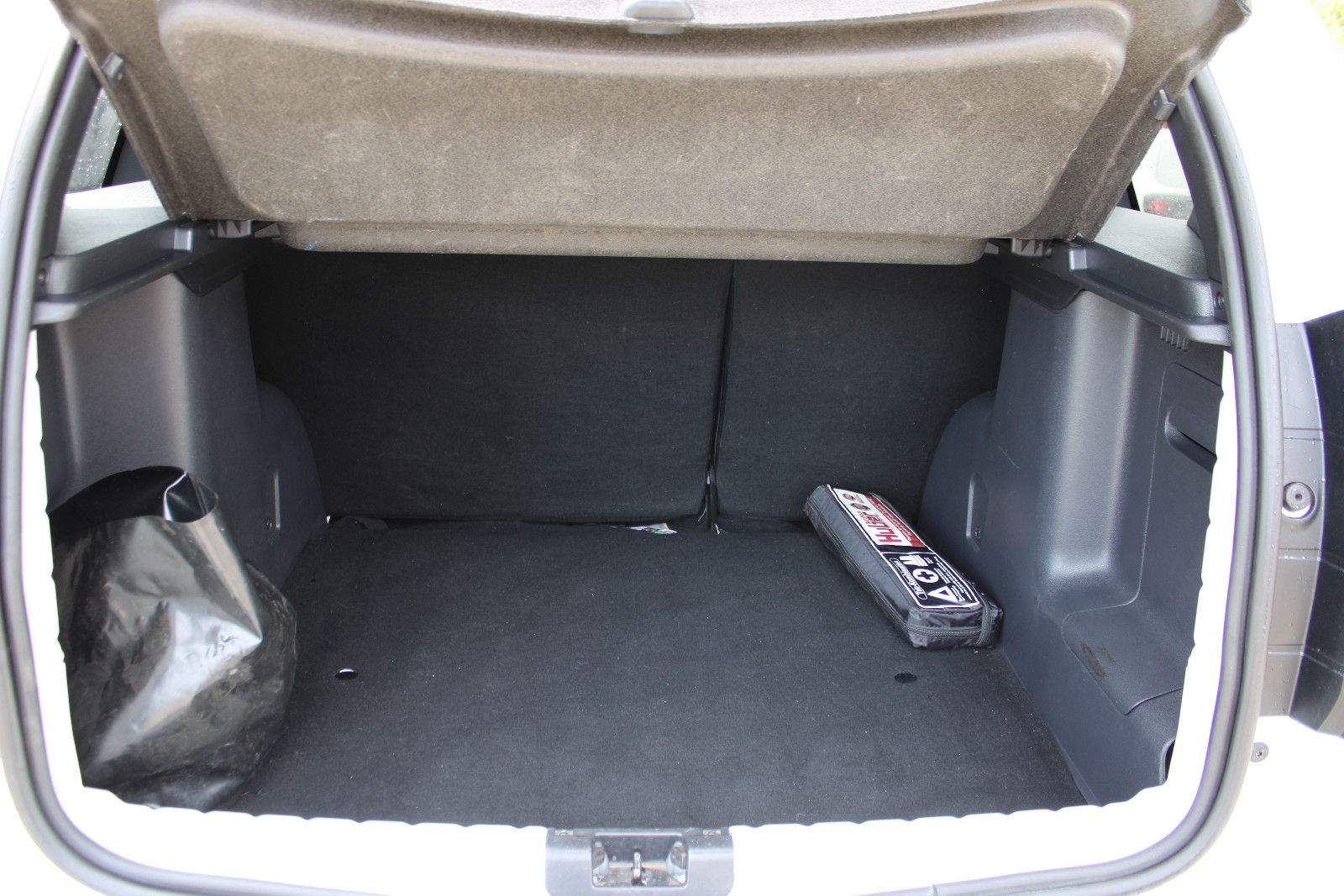Fahrzeugabbildung Dacia Duster 1.2 TCe 125 4x2 Prestige