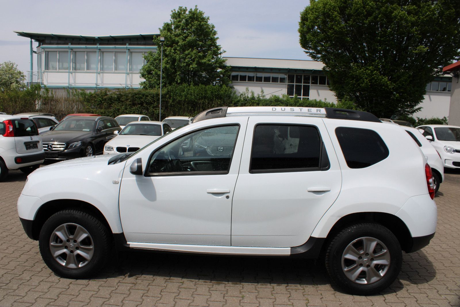 Fahrzeugabbildung Dacia Duster 1.2 TCe 125 4x2 Prestige