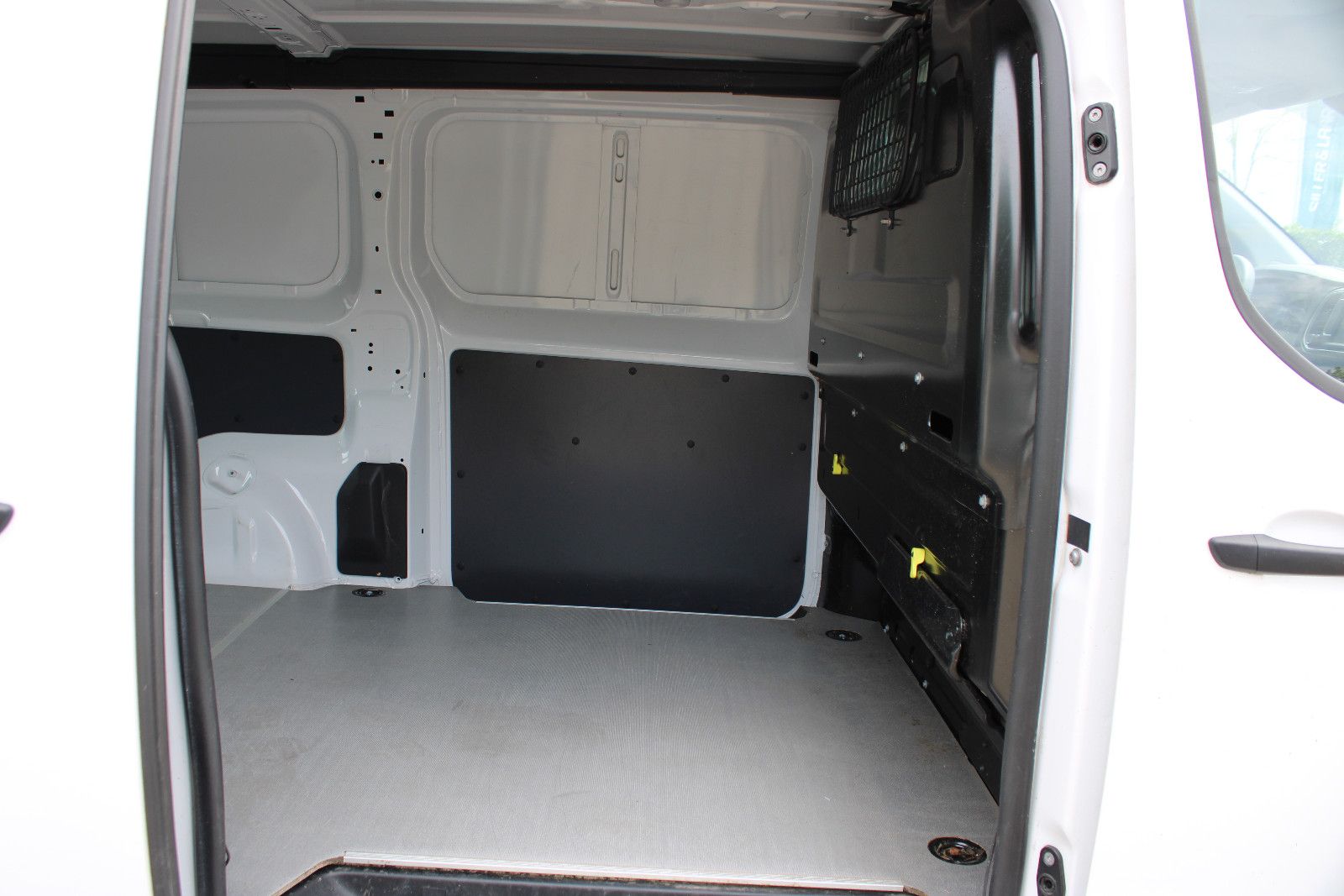 Fahrzeugabbildung Toyota Proace Meister L2 Kamera,Navi,Apple,Android,Klim