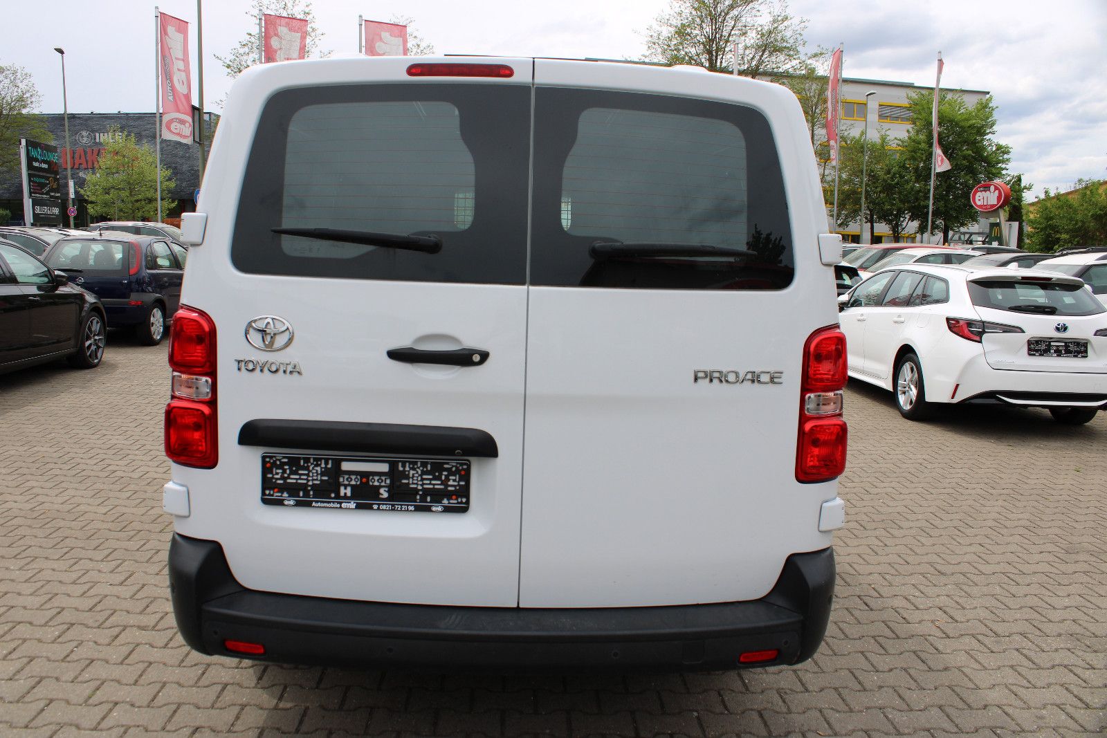 Fahrzeugabbildung Toyota Proace Meister L2 Kamera,Navi,Apple,Android,Klim