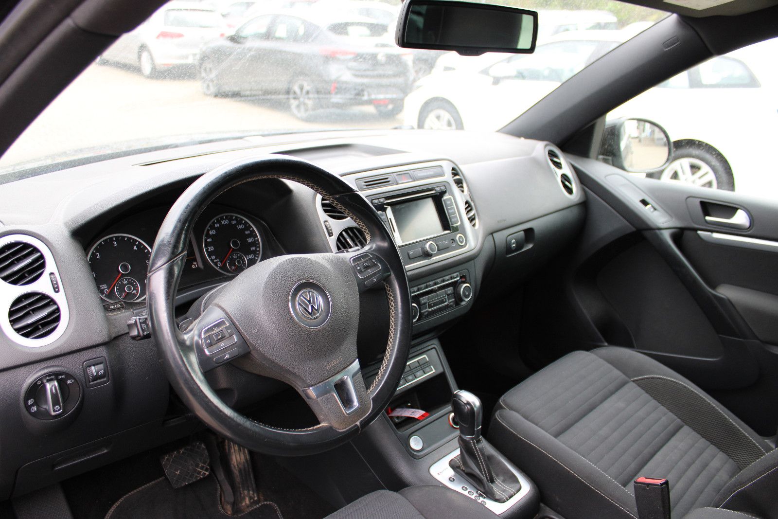 Fahrzeugabbildung Volkswagen Tiguan 2.0 TDI DSG 4M CUP Track & Style