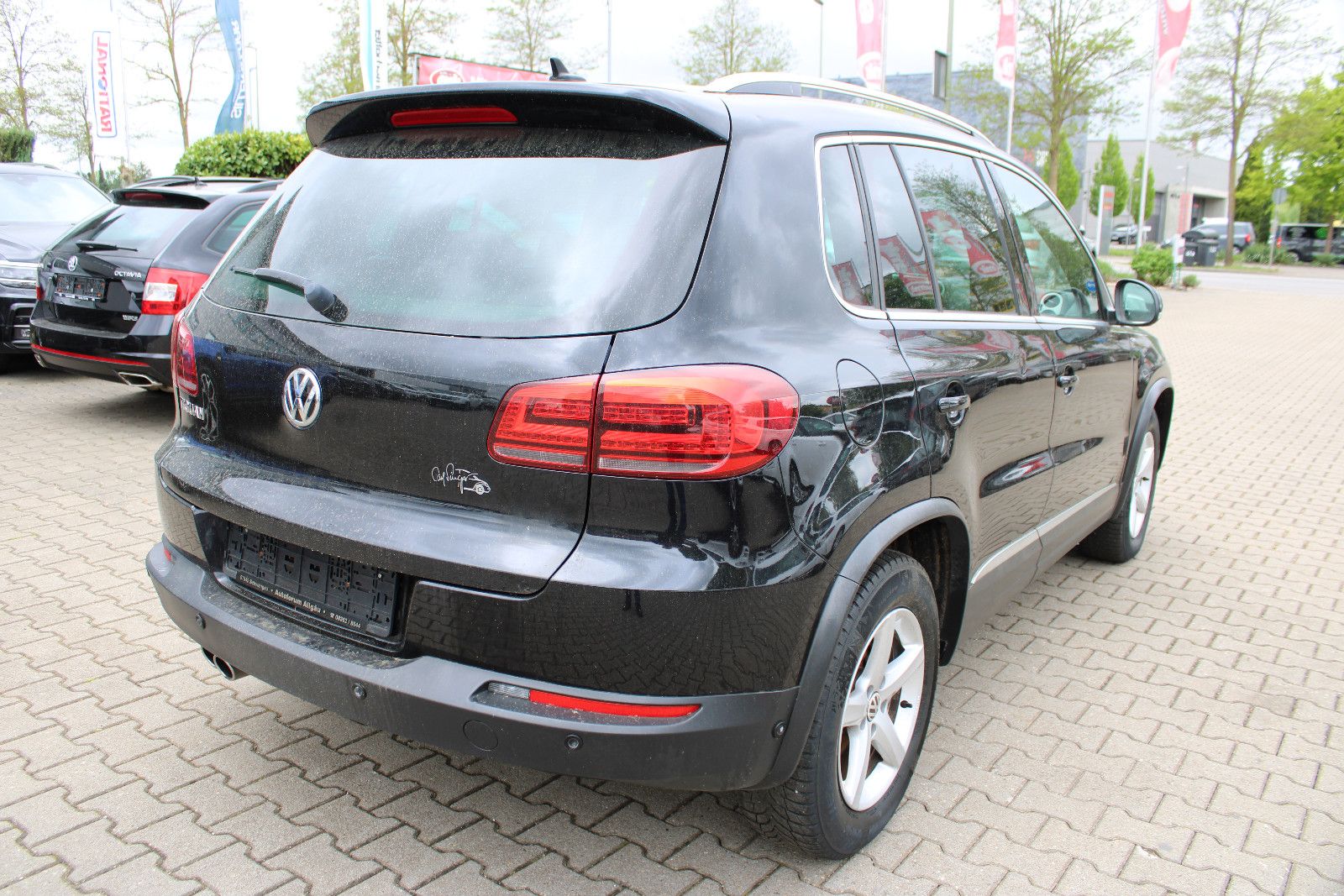 Fahrzeugabbildung Volkswagen Tiguan 2.0 TDI DSG 4M CUP Track & Style