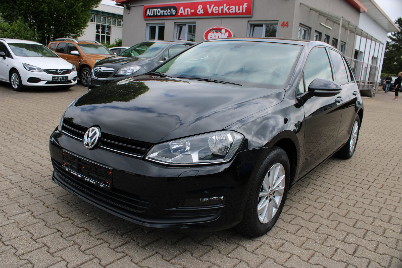 Fahrzeugabbildung Volkswagen Golf 1.6 TDI PDC,SHZ,Klimaautom.