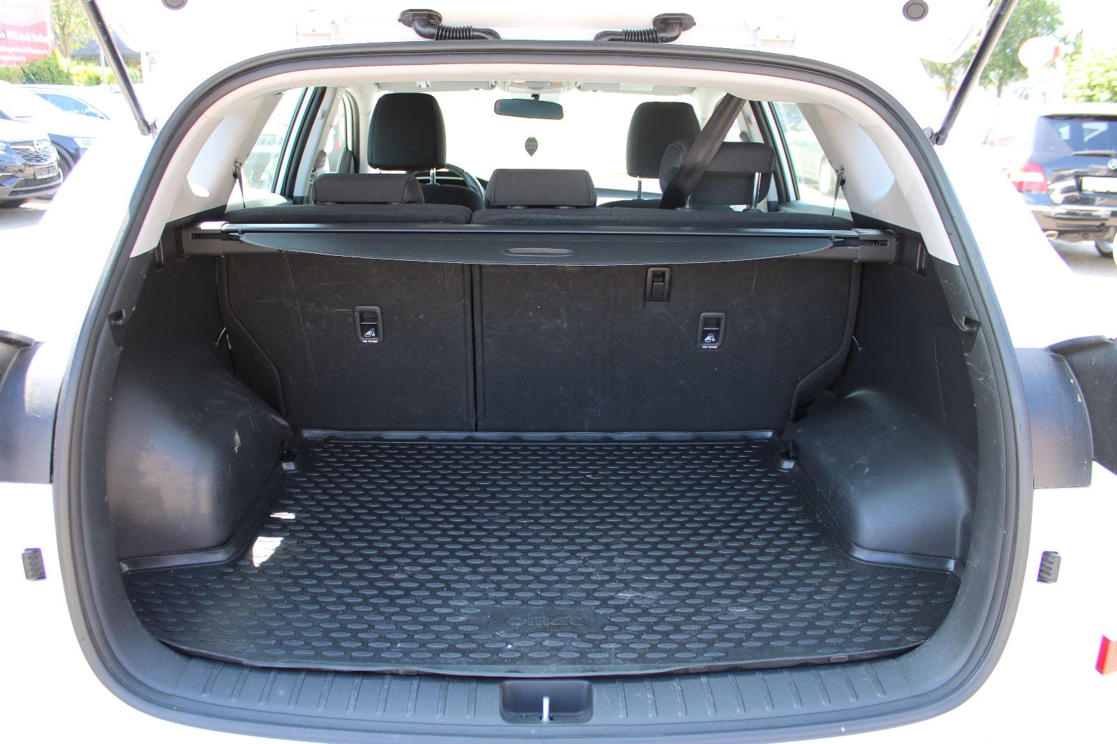 Fahrzeugabbildung Hyundai TUCSON 1.6 CRDi DCT Style 2WD