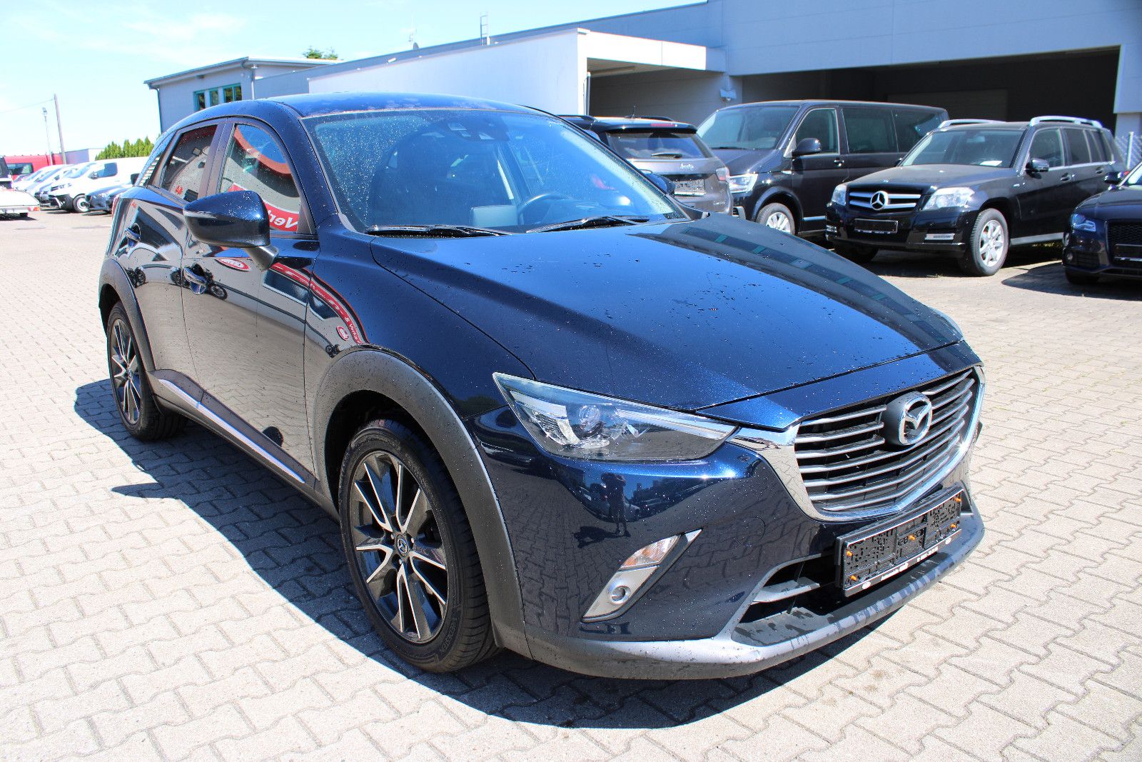 Fahrzeugabbildung Mazda CX-3 1.5 SKYACTIV-D  Navi,PDC,Kamera,Leder,HeadU