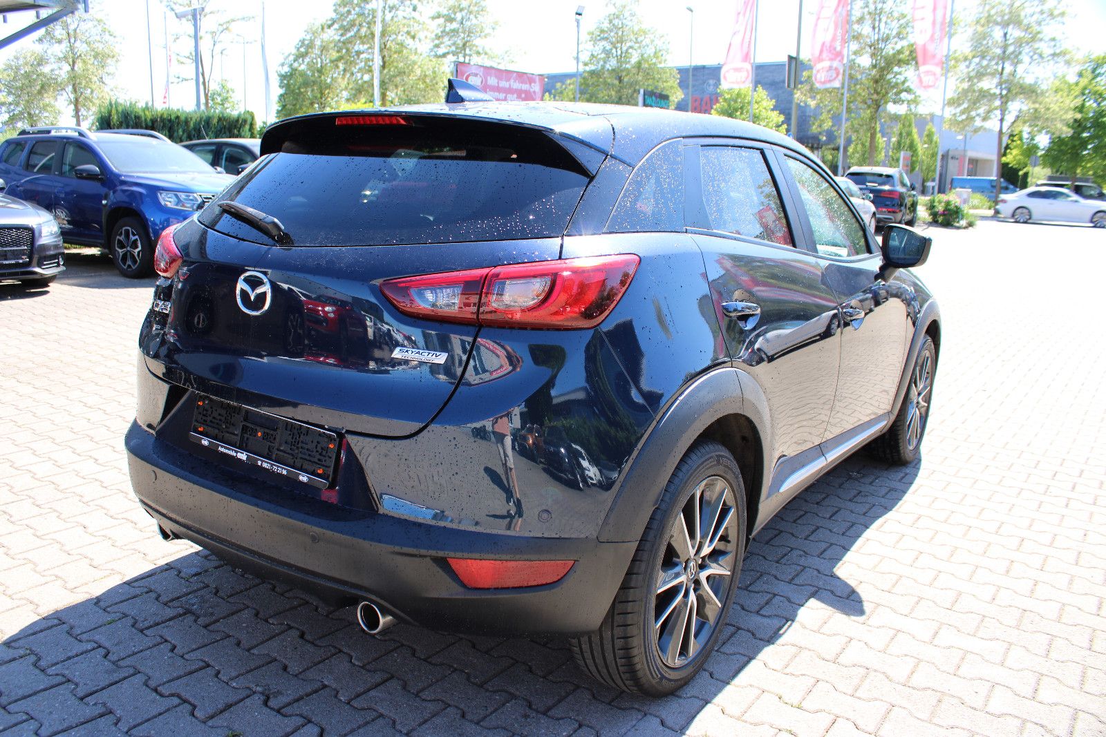 Fahrzeugabbildung Mazda CX-3 1.5 SKYACTIV-D  Navi,PDC,Kamera,Leder,HeadU