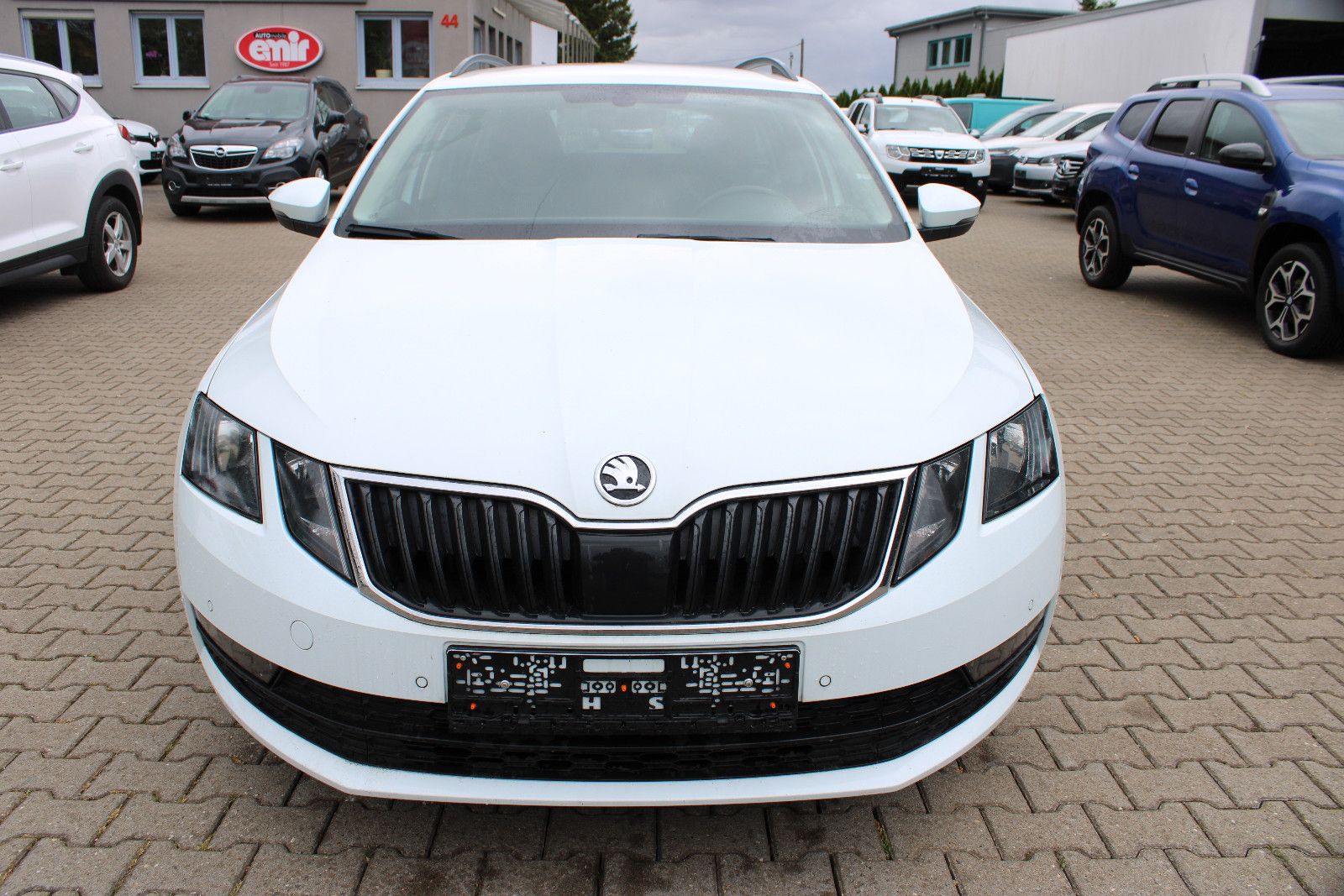 Fahrzeugabbildung SKODA Octavia 1.6 TDI Combi SHZ,Navi,PDC,LED
