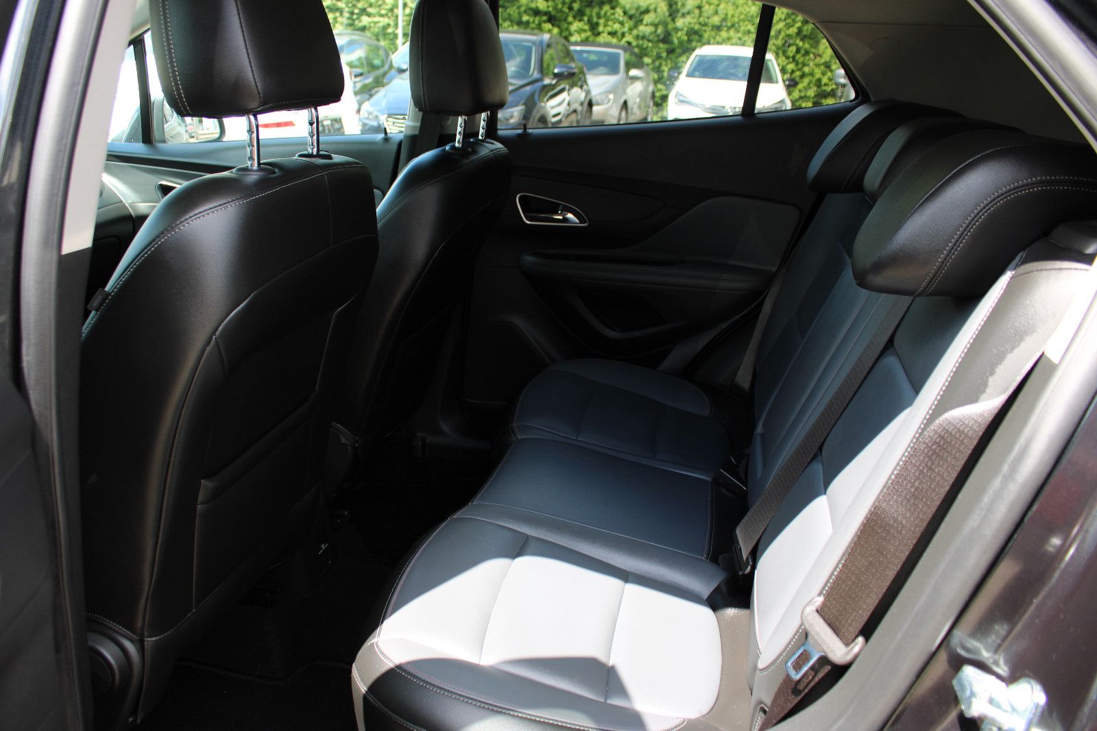 Fahrzeugabbildung Opel Mokka 1.6 CDTI Kamera,PDC,Leder,SHZ,LHZ Edition