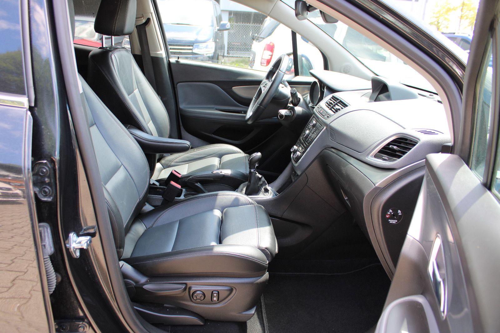 Fahrzeugabbildung Opel Mokka 1.6 CDTI Kamera,PDC,Leder,SHZ,LHZ Edition