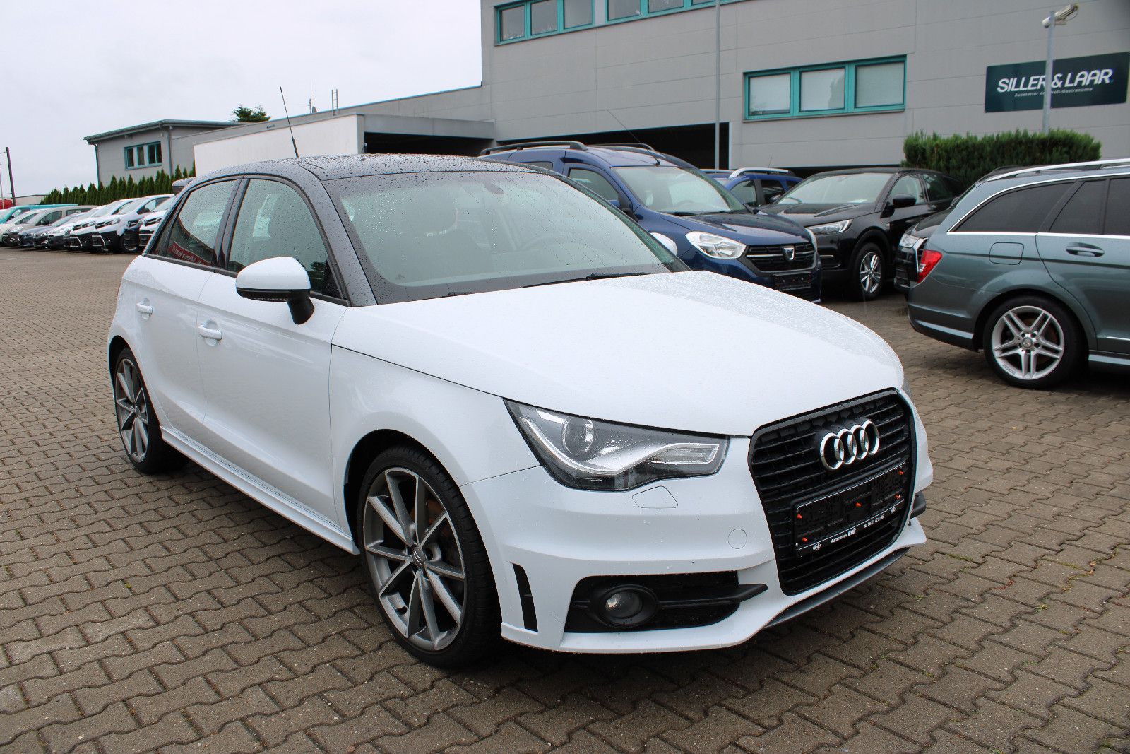 Fahrzeugabbildung Audi A1 1.4 TFSI S line Edition Sportback Navi,PDC,Xe
