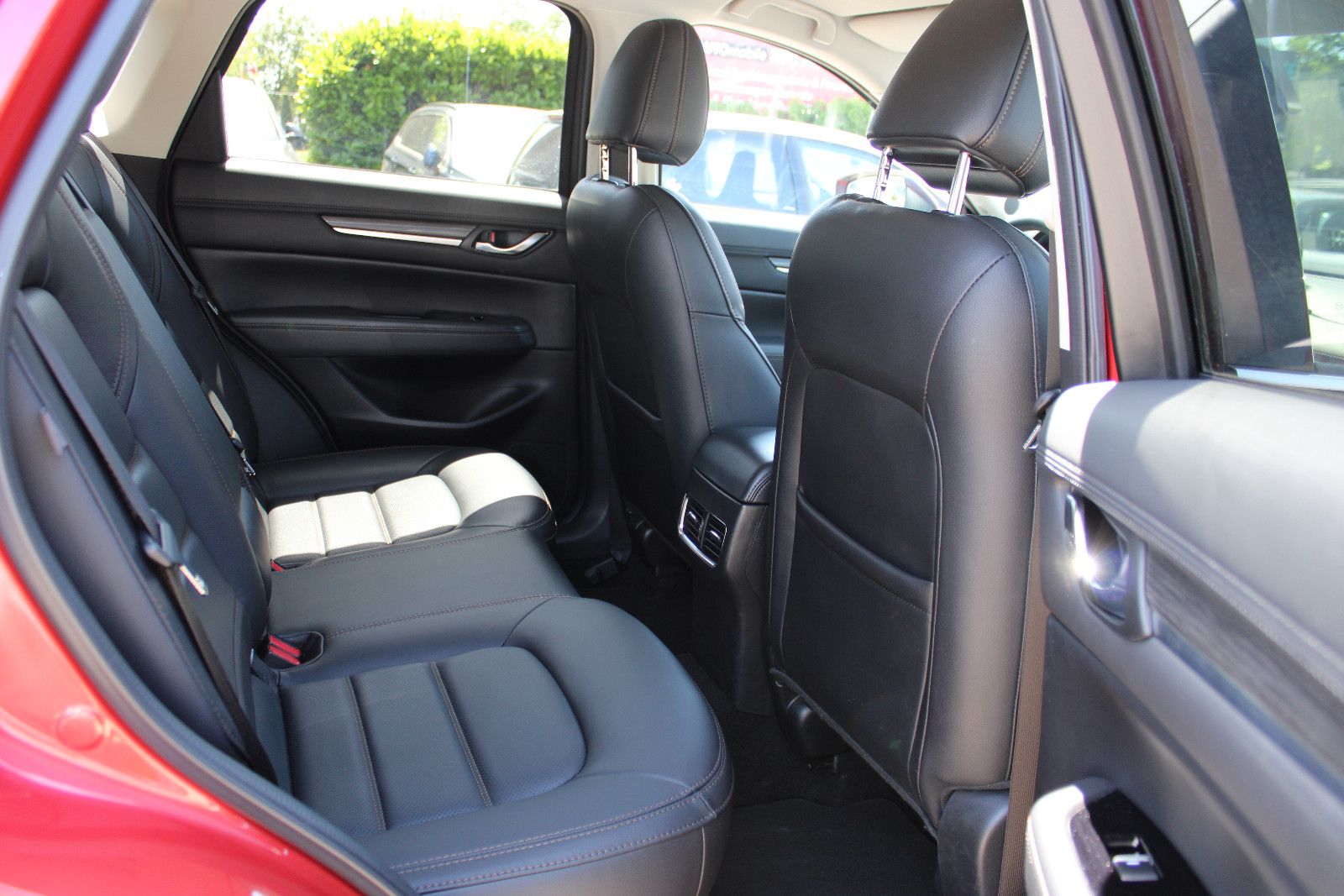 Fahrzeugabbildung Mazda CX-5 2.5 SKYACTIV-G 194 Sports-Line AWD